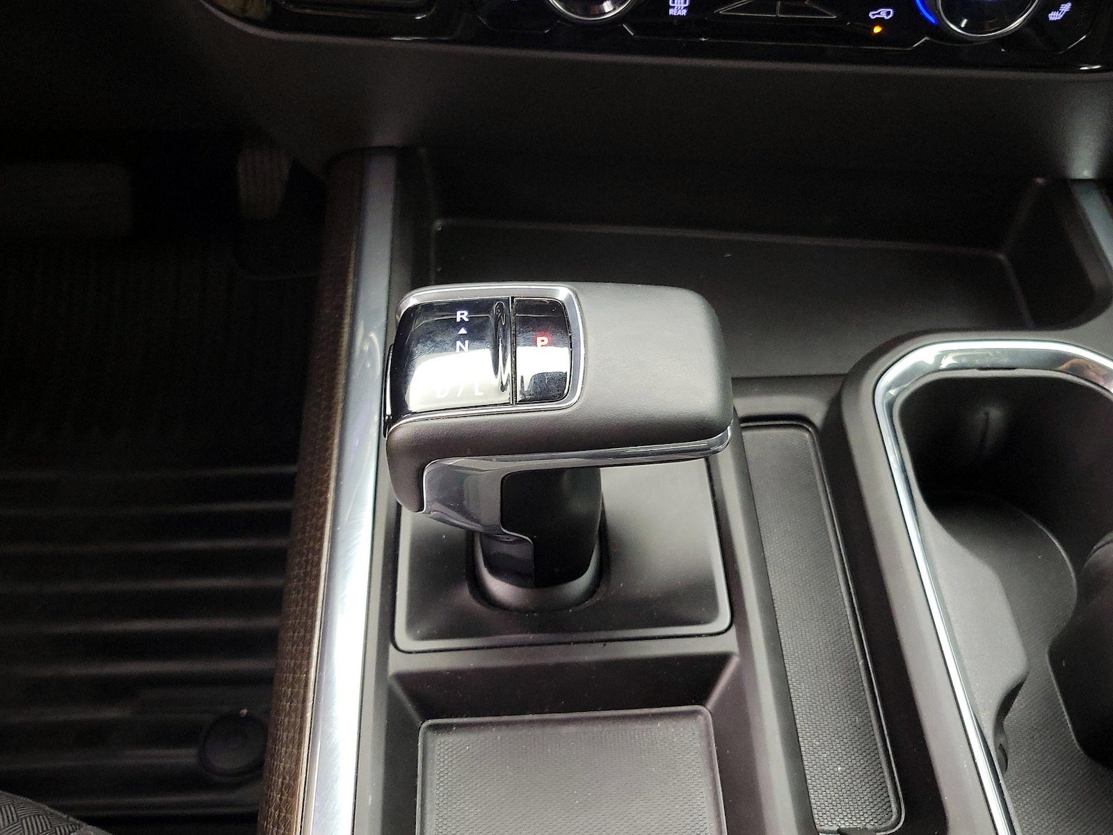 2023 Chevrolet Silverado 1500 RST - Photo 18