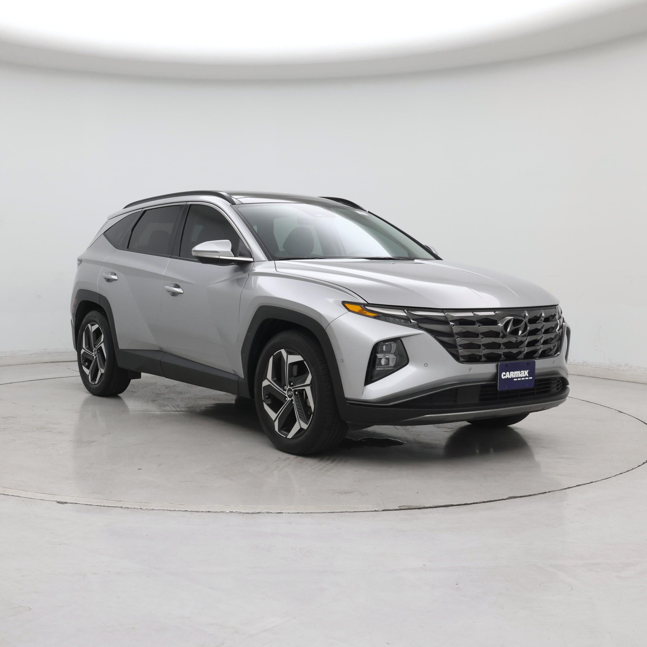 Silver 2024 Hyundai Tucson SUV / Crossover Front-Wheel Drive Automatic