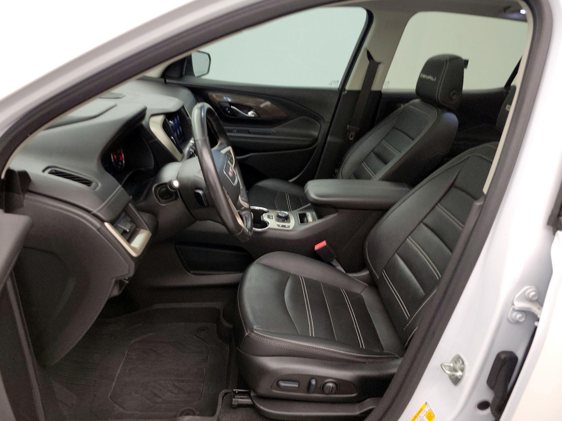 Thumbnail: 2022 GMC Terrain - 11