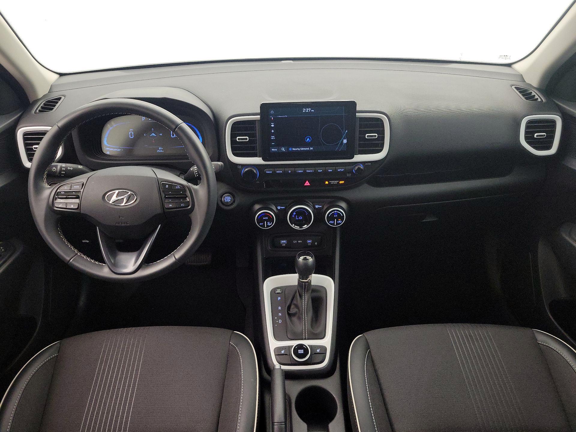 Thumbnail: 2025 Hyundai Venue - 9