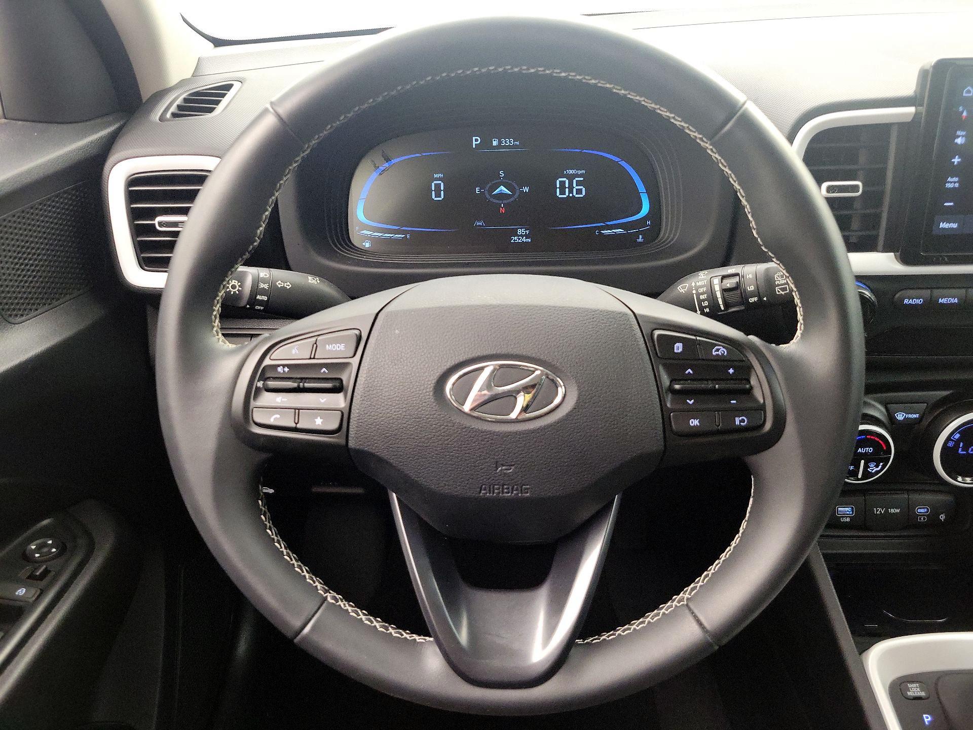 Thumbnail: 2025 Hyundai Venue - 10