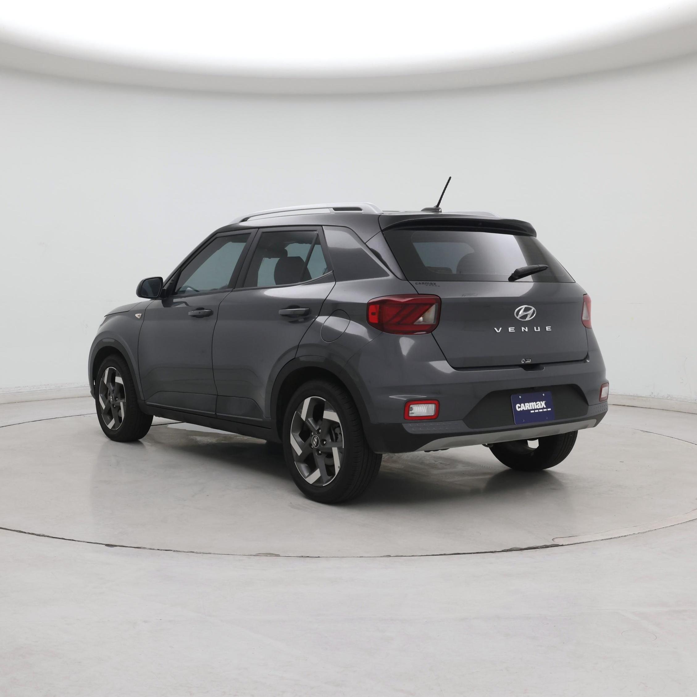 Thumbnail: 2025 Hyundai Venue - 2