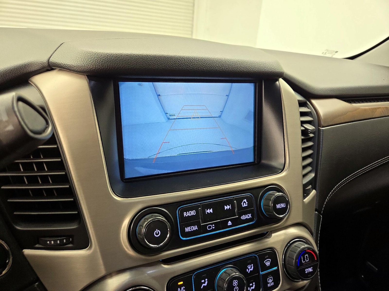 2020 GMC Yukon Denali - Photo 15