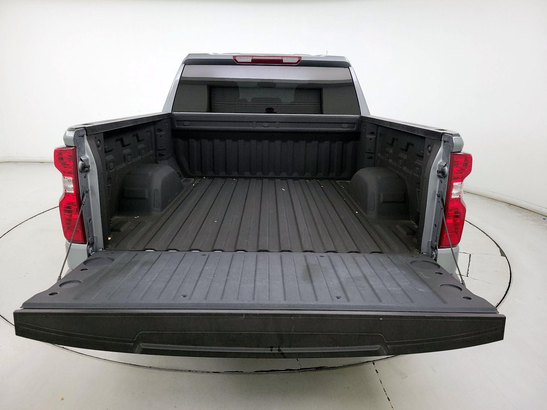 Thumbnail: 2024 Chevrolet Silverado 1500 - 19