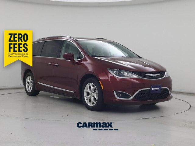 Red (Burgundy) 2020 Chrysler Pacifica Minivan Front-Wheel Drive Automatic