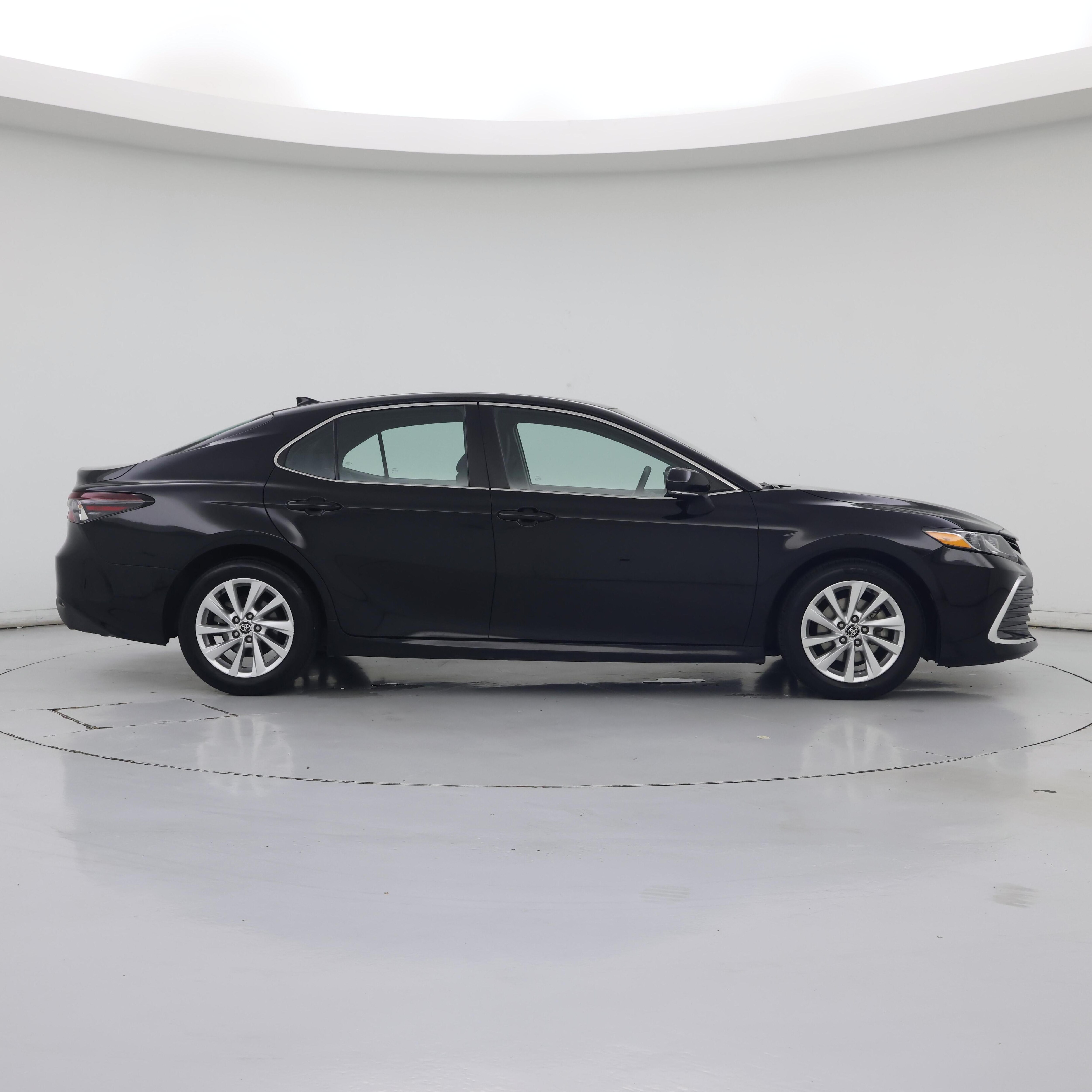 Thumbnail: 2023 Toyota Camry - 7