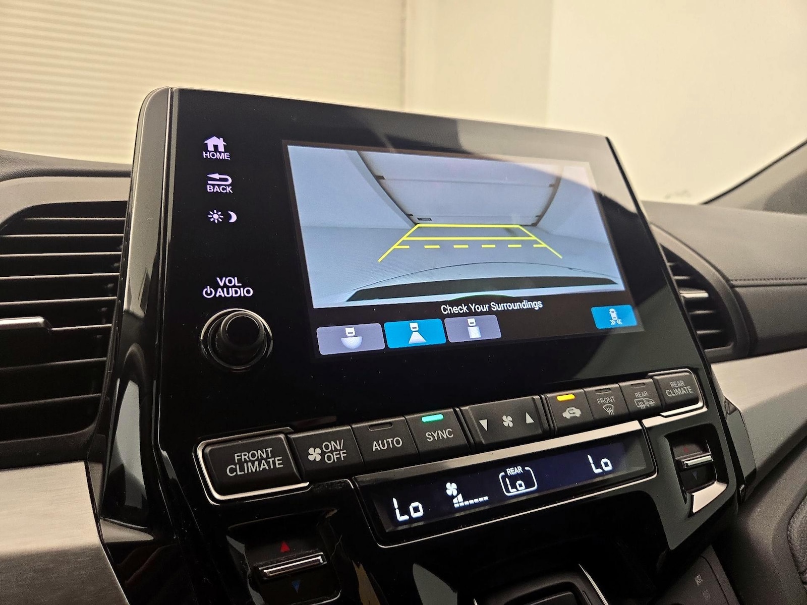 2024 Honda Odyssey EX-L - Photo 15