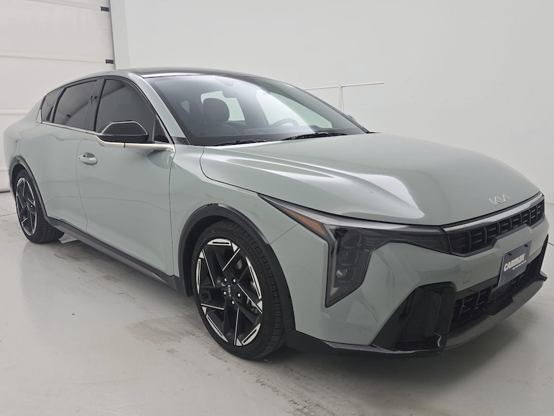 2025 Kia K4 GT-Line