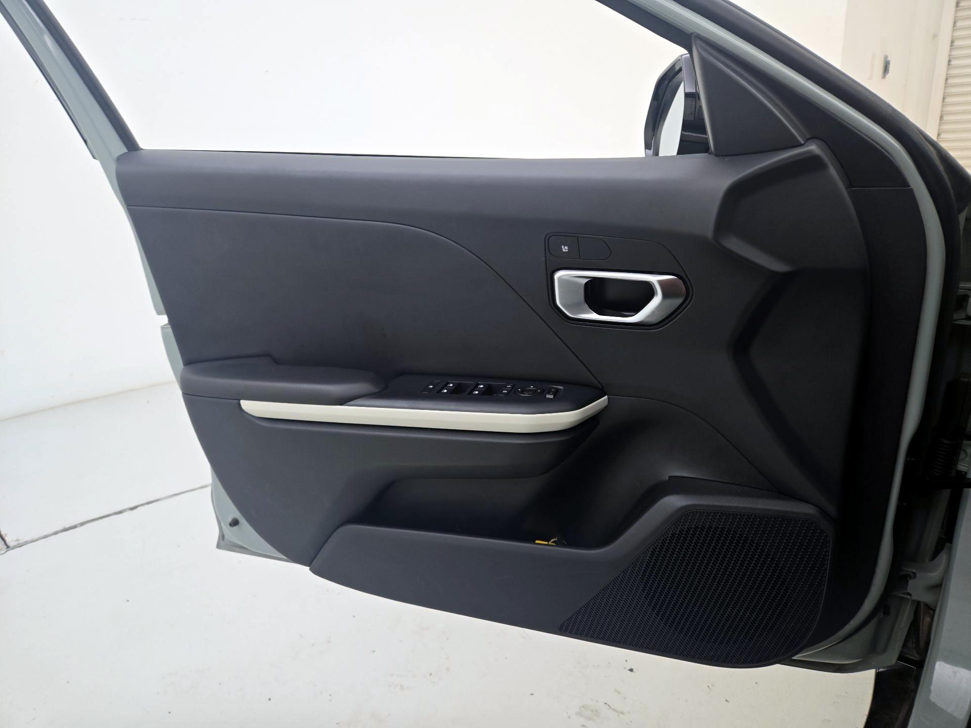 Thumbnail: 2025 Kia K4 - 10