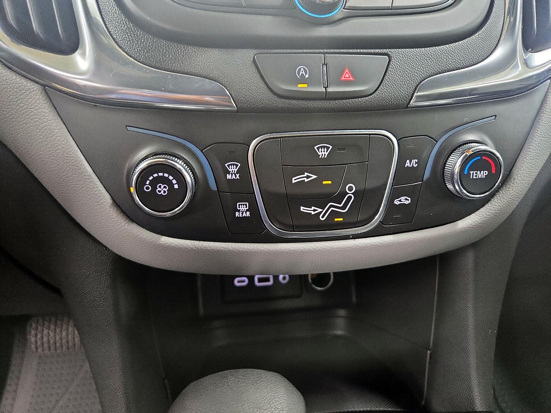 Thumbnail: 2023 Chevrolet Equinox - 16