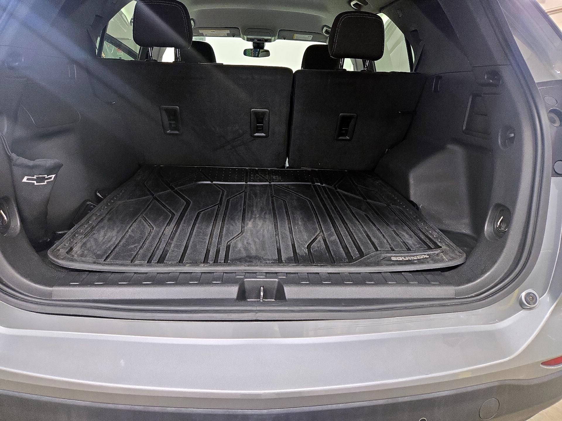 Thumbnail: 2023 Chevrolet Equinox - 20