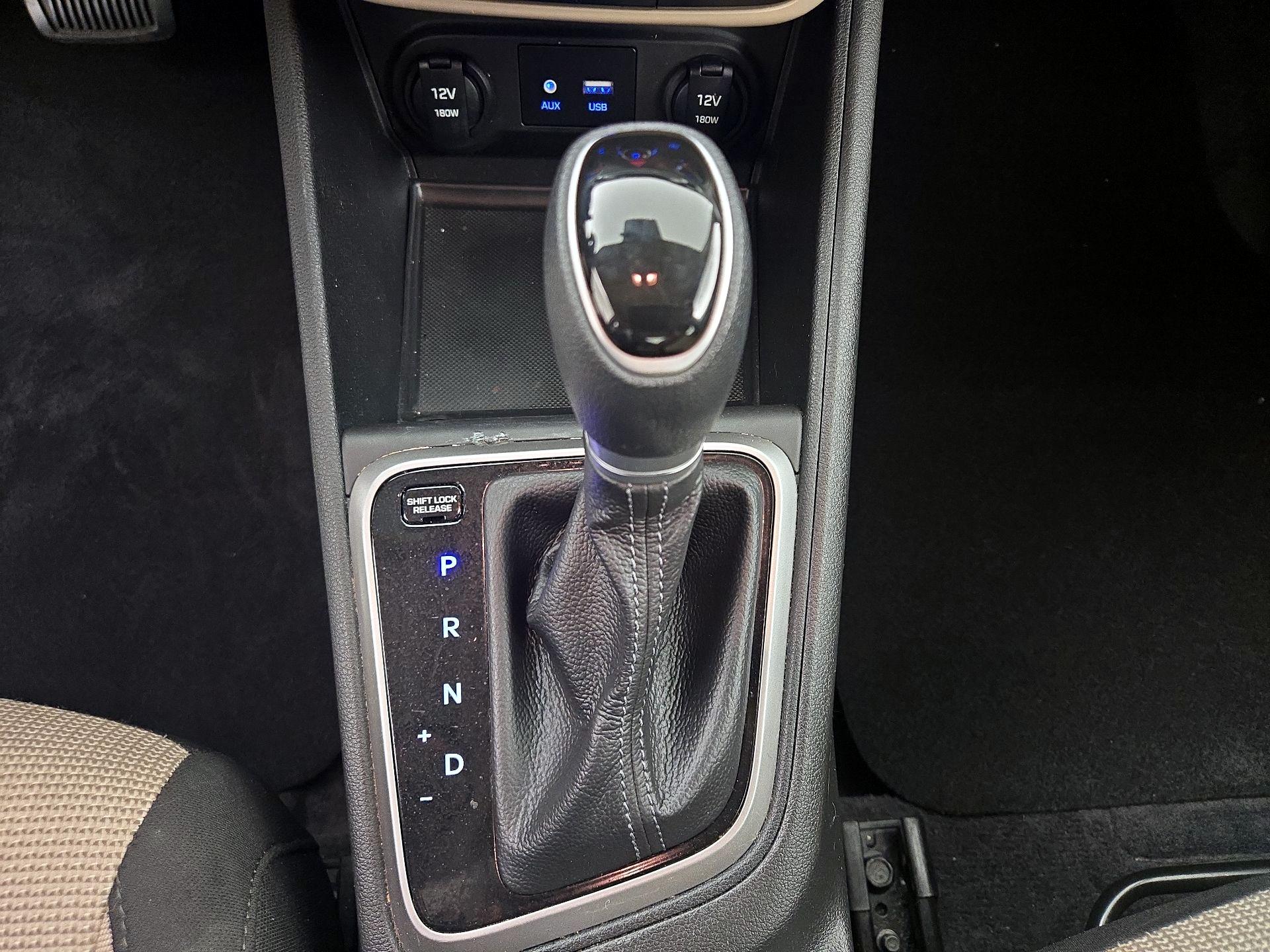 Thumbnail: 2022 Hyundai Accent - 15