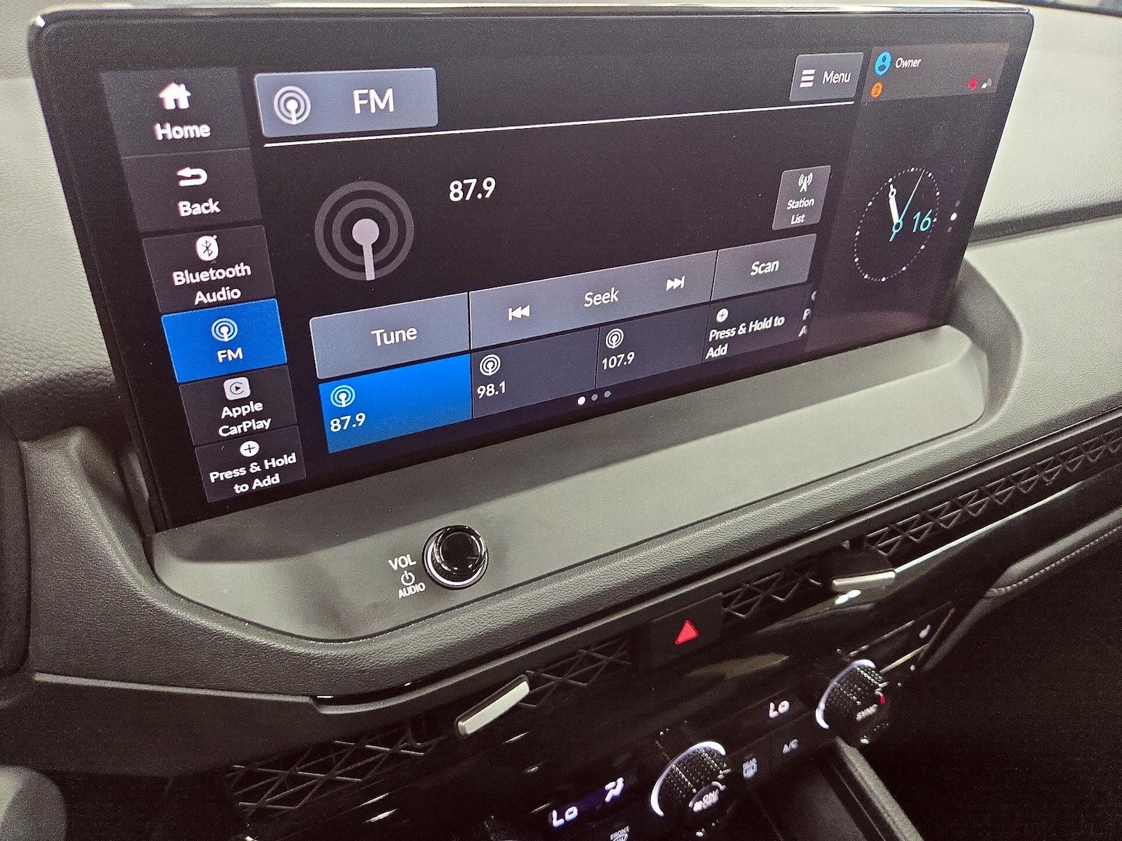 2025 Honda Accord Hybrid Sport-L - Photo 14