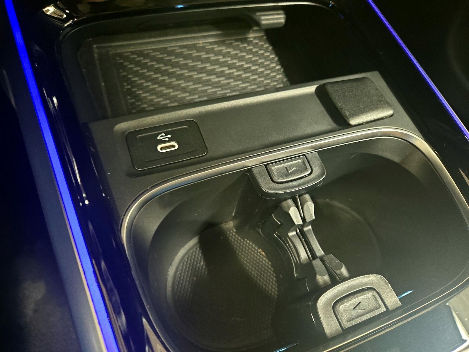 2025 Mercedes-Benz GLB Base - Photo 18