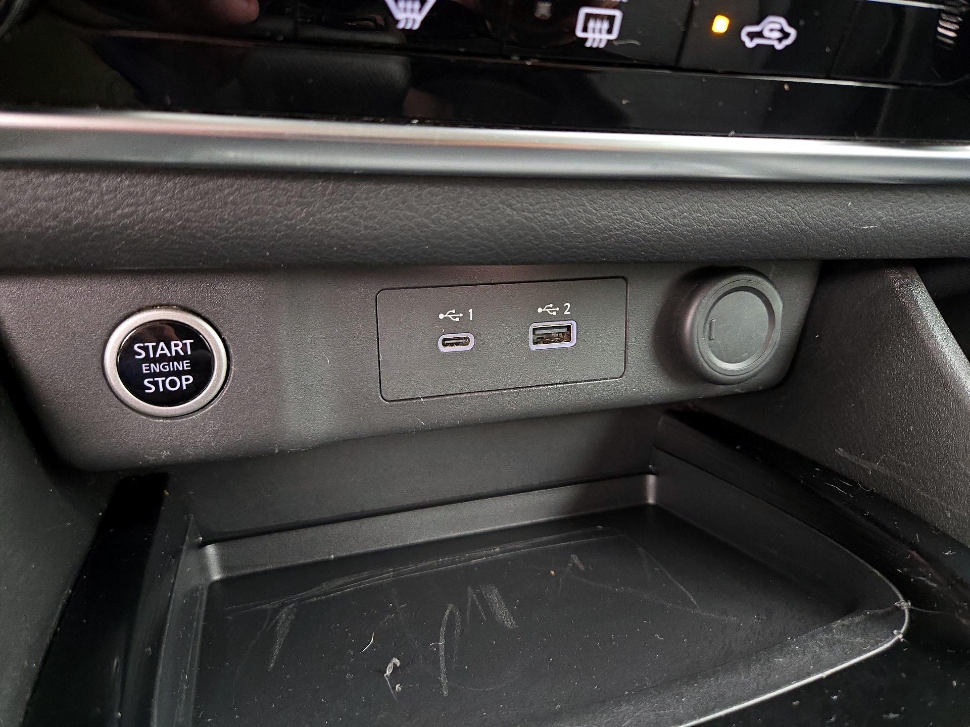 Thumbnail: 2021 Nissan Rogue - 18