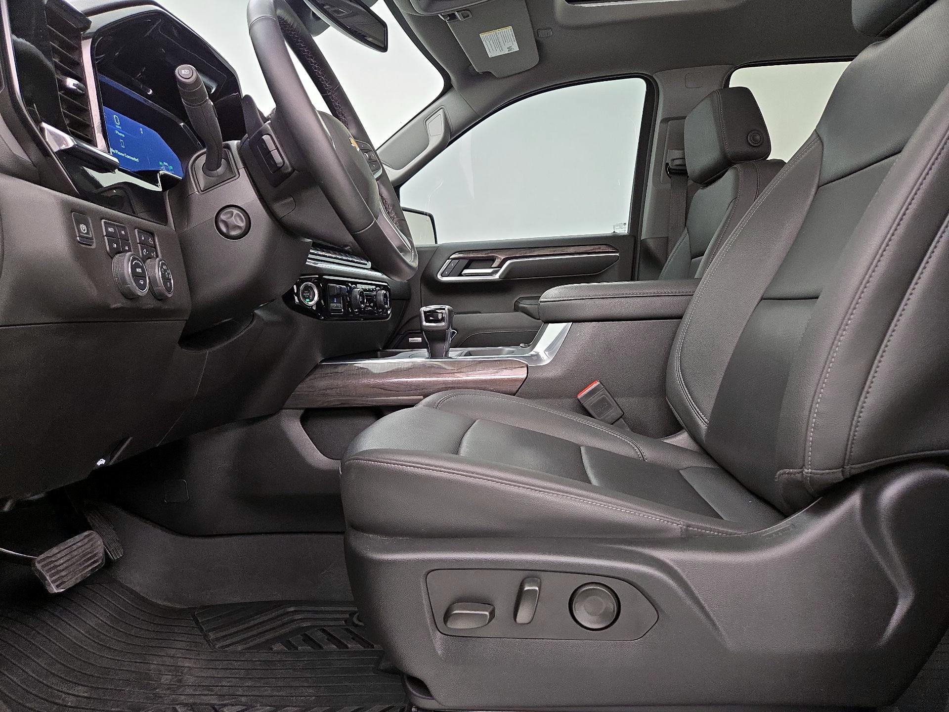 Thumbnail: 2025 Chevrolet Silverado 1500 - 11