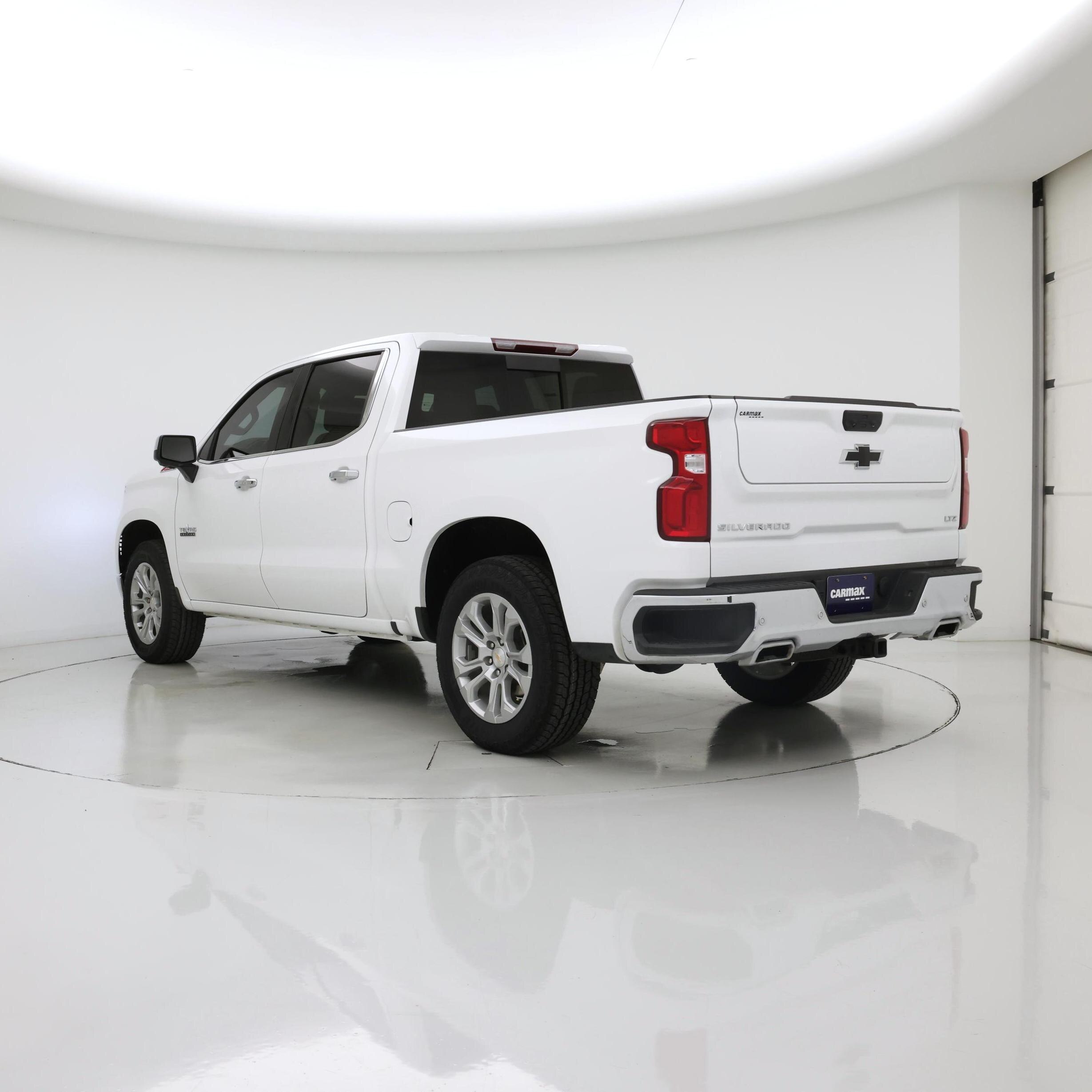 Thumbnail: 2025 Chevrolet Silverado 1500 - 2