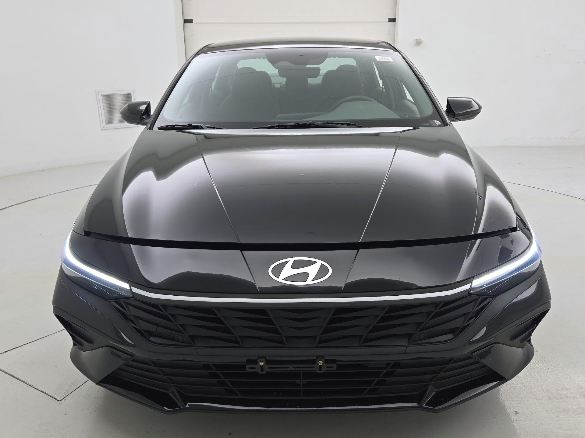 Thumbnail: 2026 Hyundai Elantra - 2