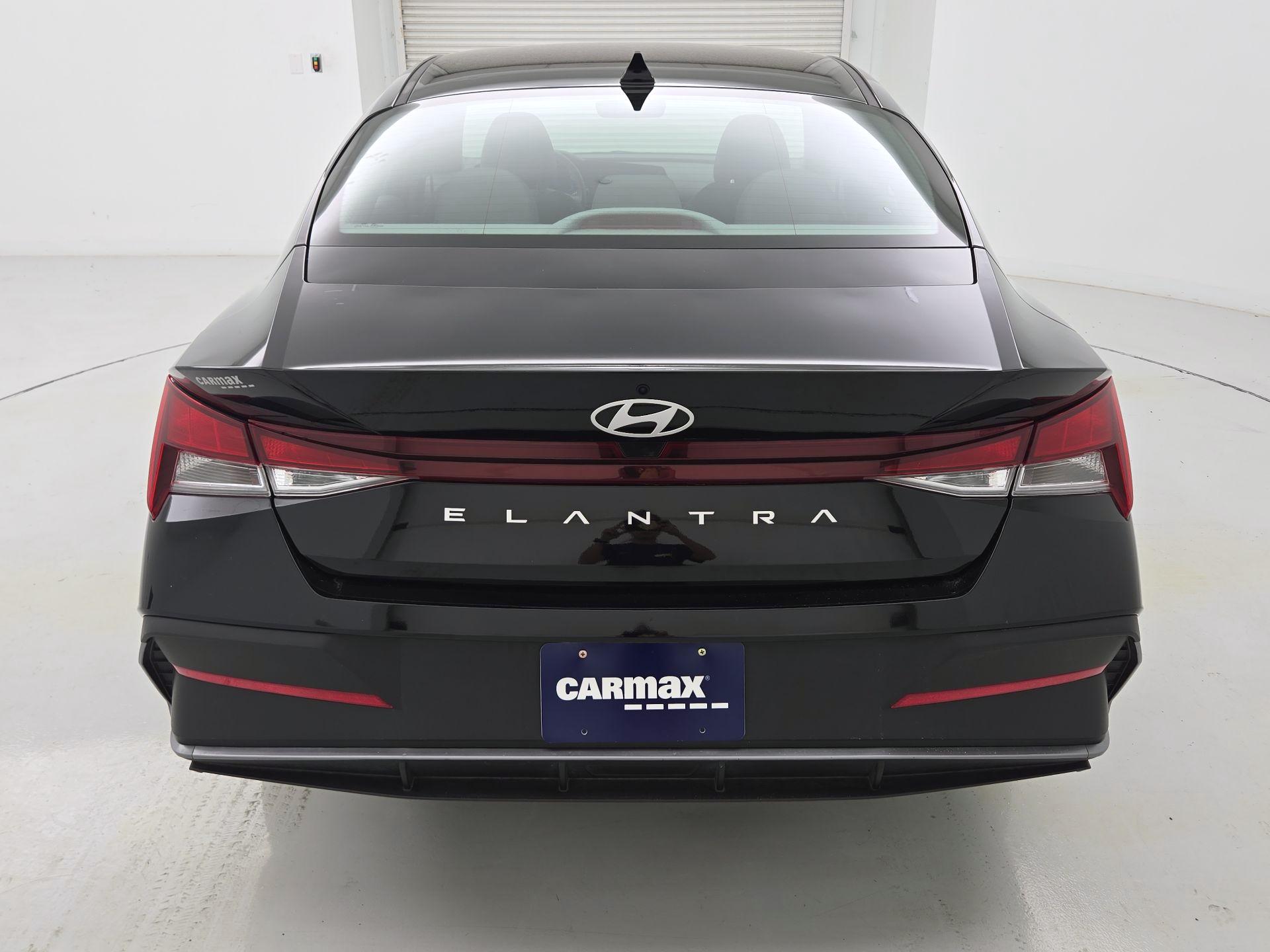 Thumbnail: 2026 Hyundai Elantra - 6