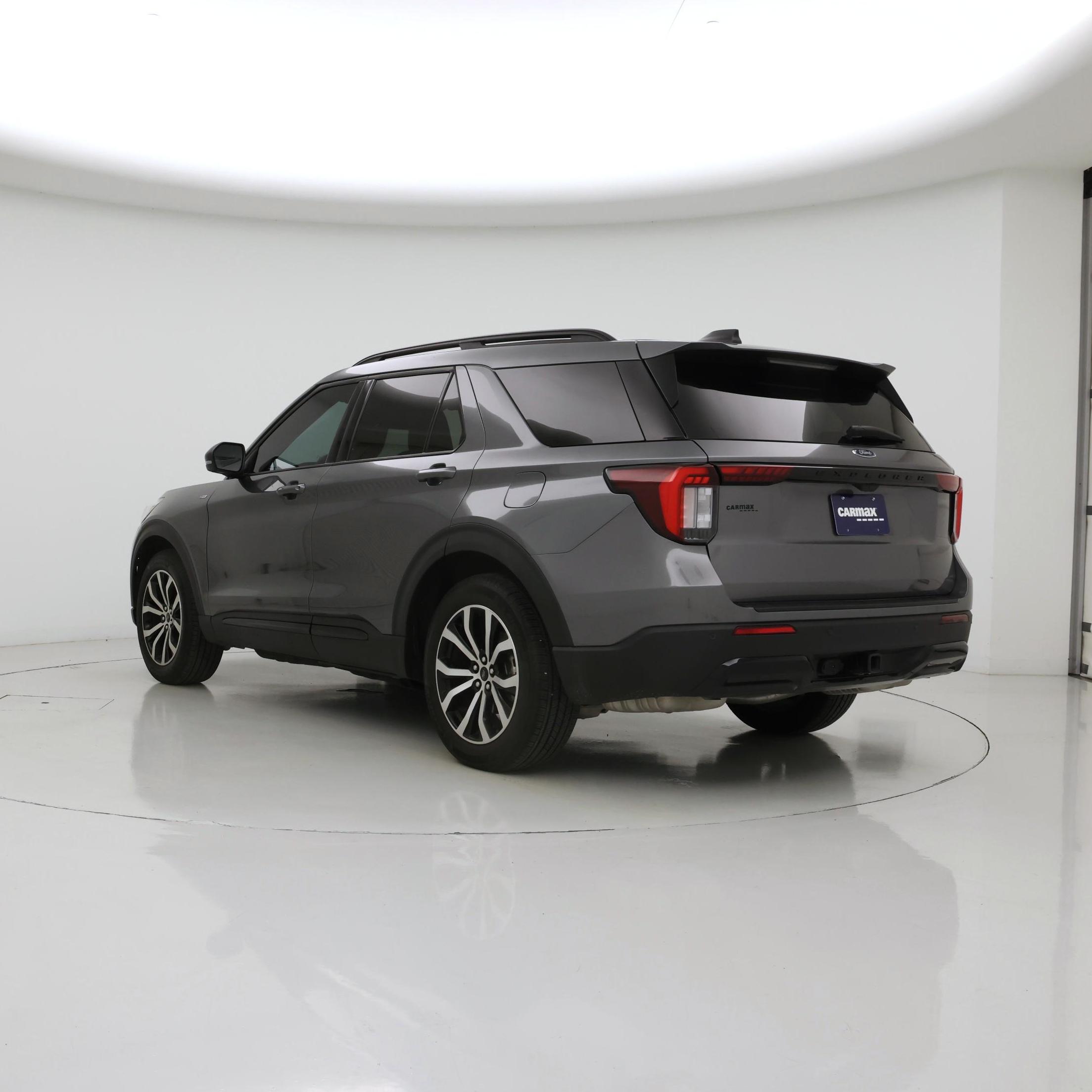 Thumbnail: 2025 Ford Explorer - 2