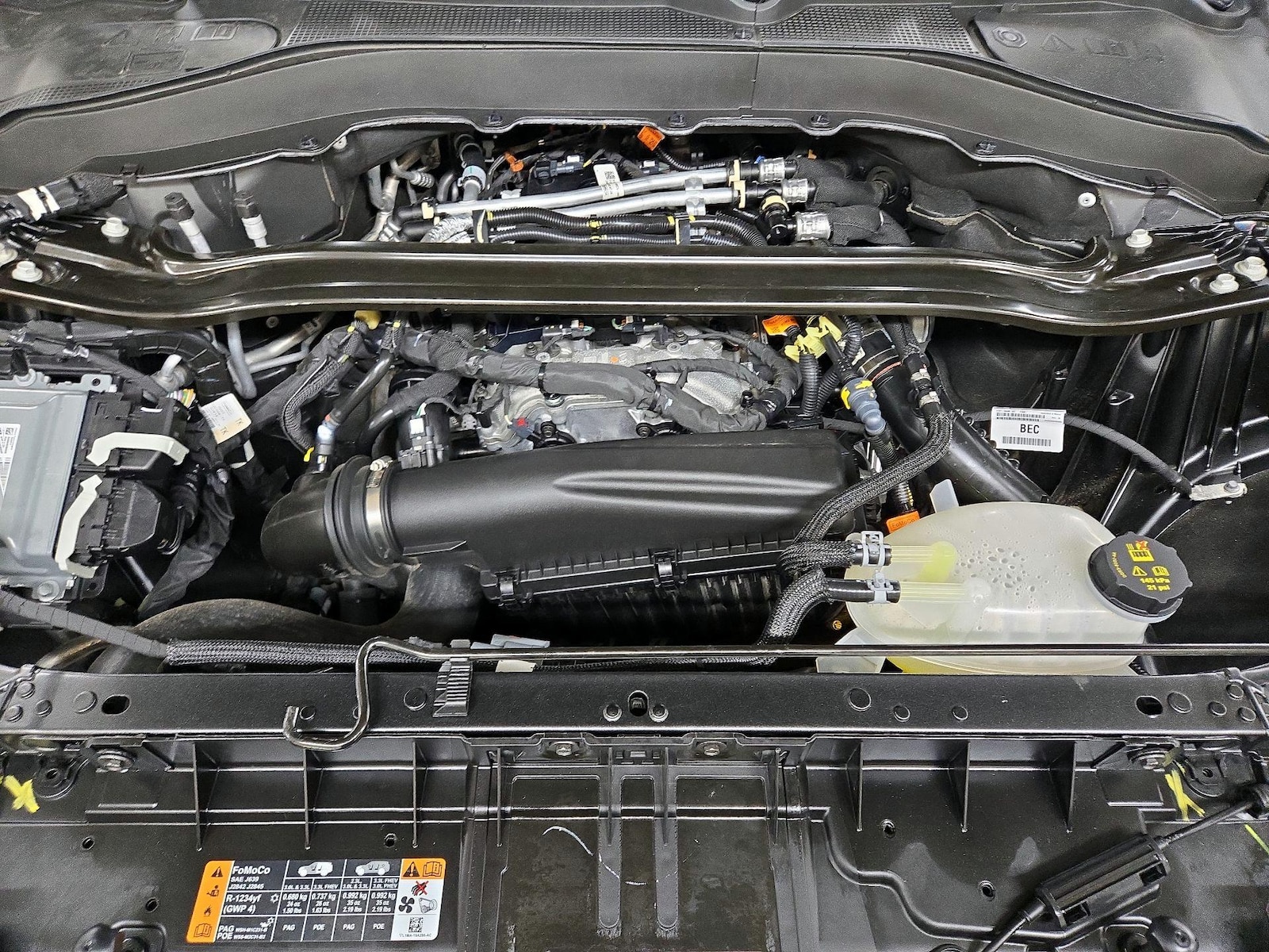 2025 Ford Explorer ST-LINE - Photo 23