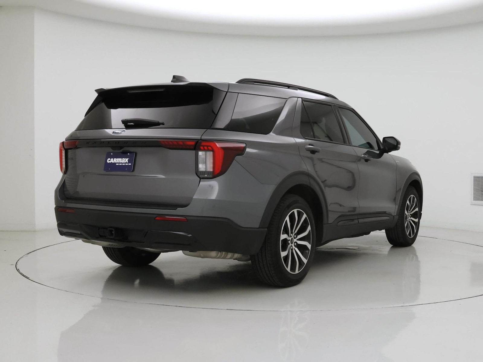 2025 Ford Explorer ST-LINE - Photo 9