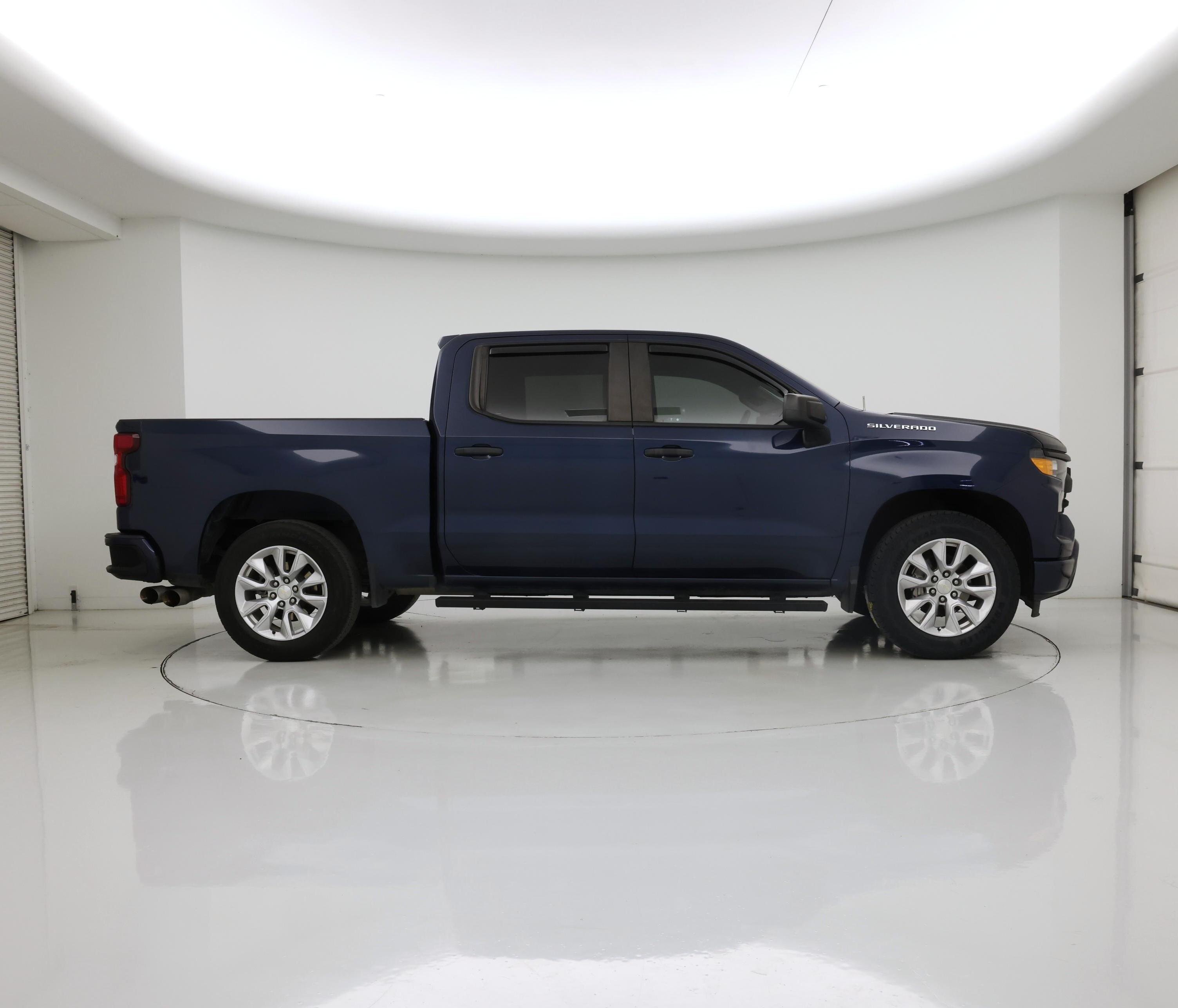 Thumbnail: 2023 Chevrolet Silverado 1500 - 7