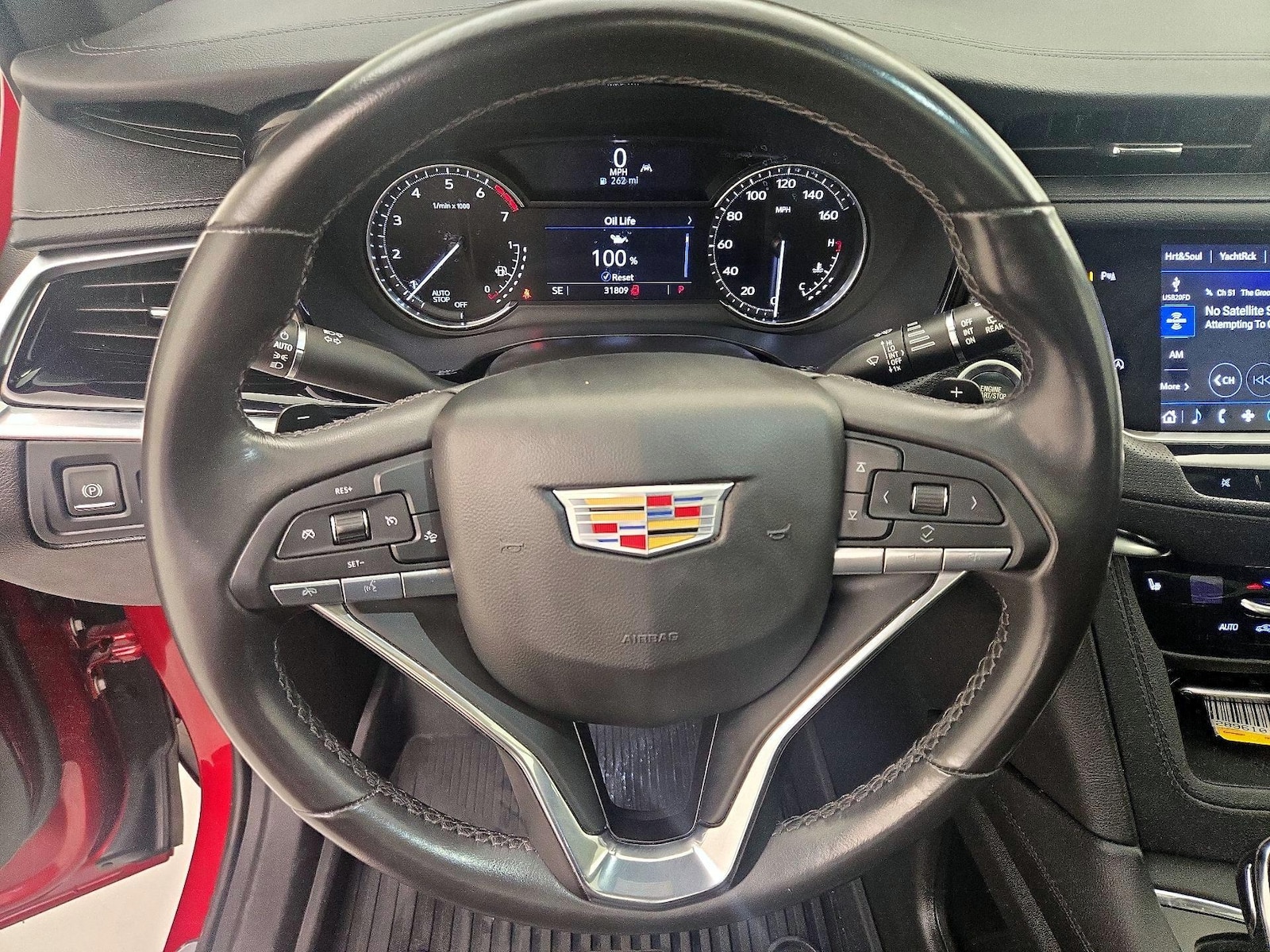 2024 Cadillac XT6 Luxury - Photo 11