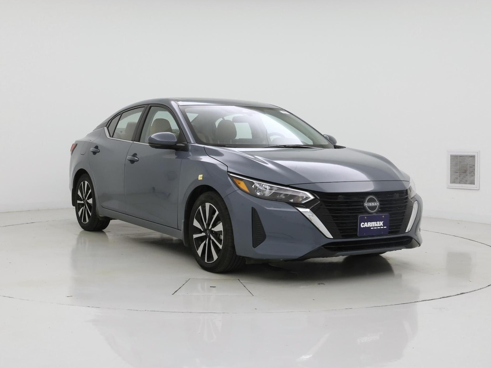 2025 Nissan Sentra SV - Photo 2