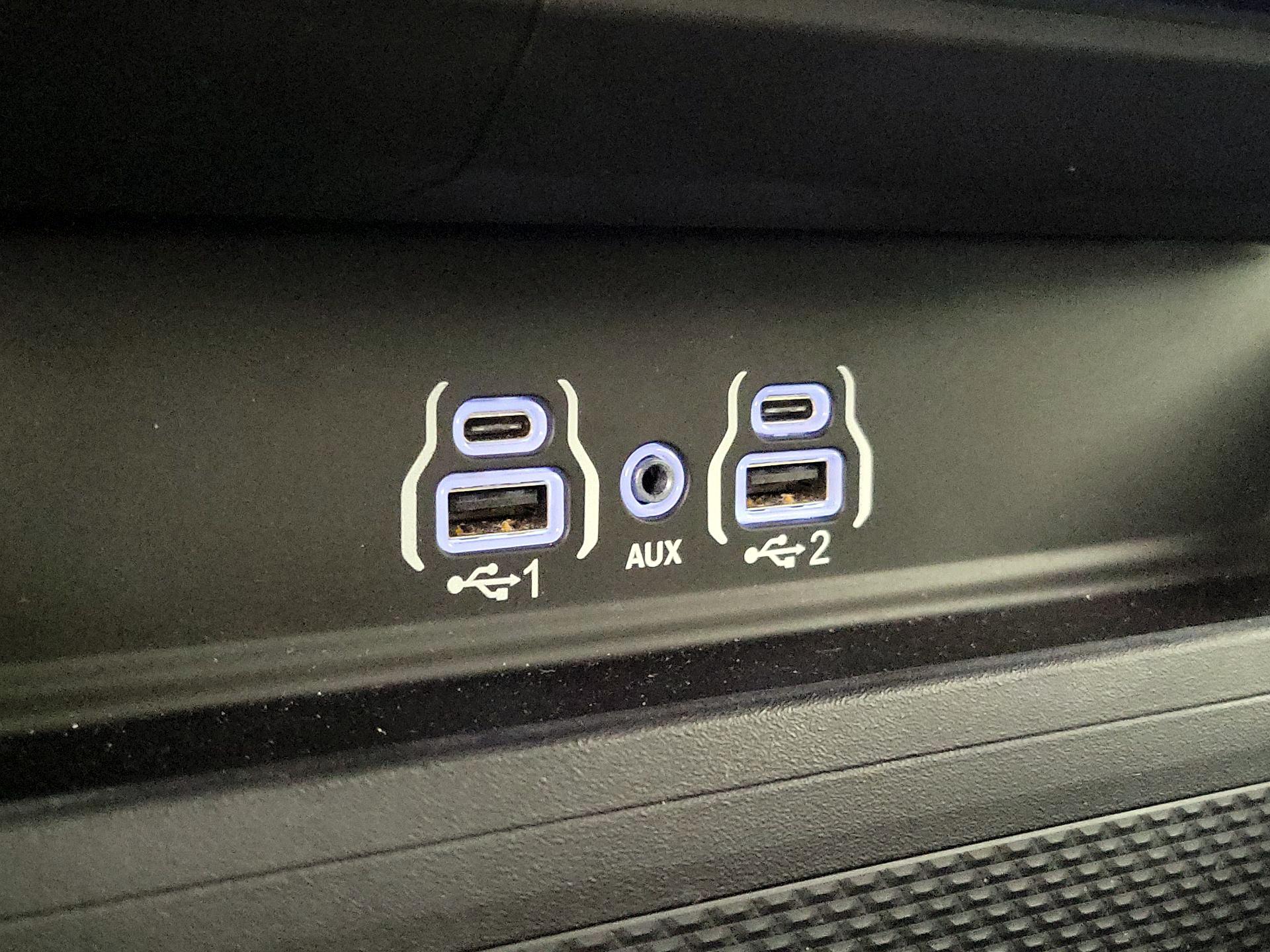Thumbnail: 2025 RAM 1500 - 18