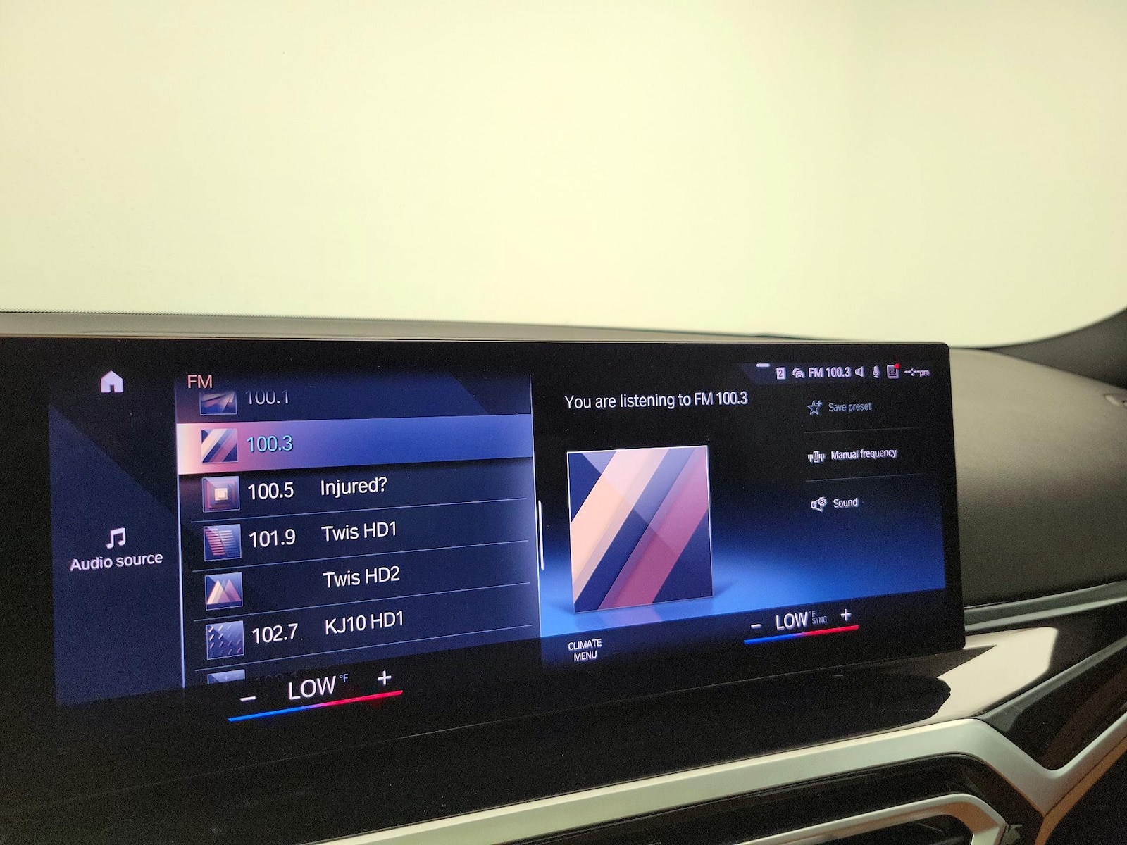 2023 BMW 3 Series 330i - Photo 17