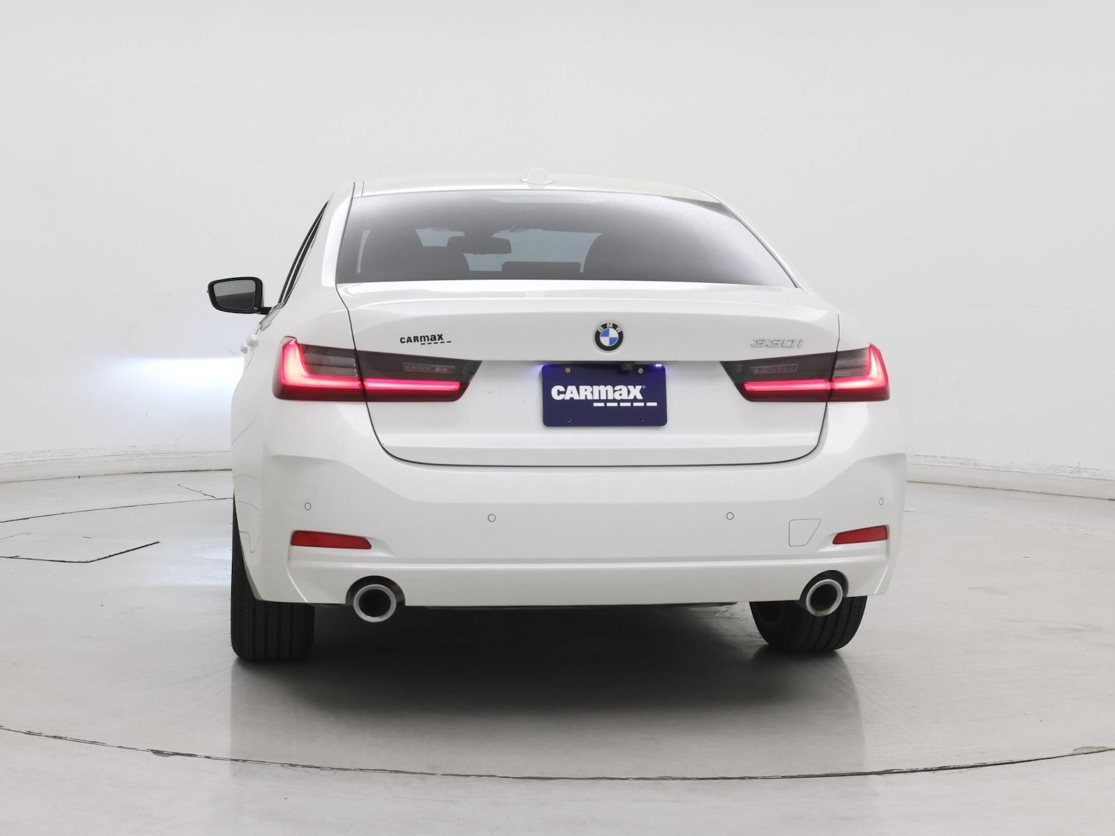 2023 BMW 3 Series 330i - Photo 7