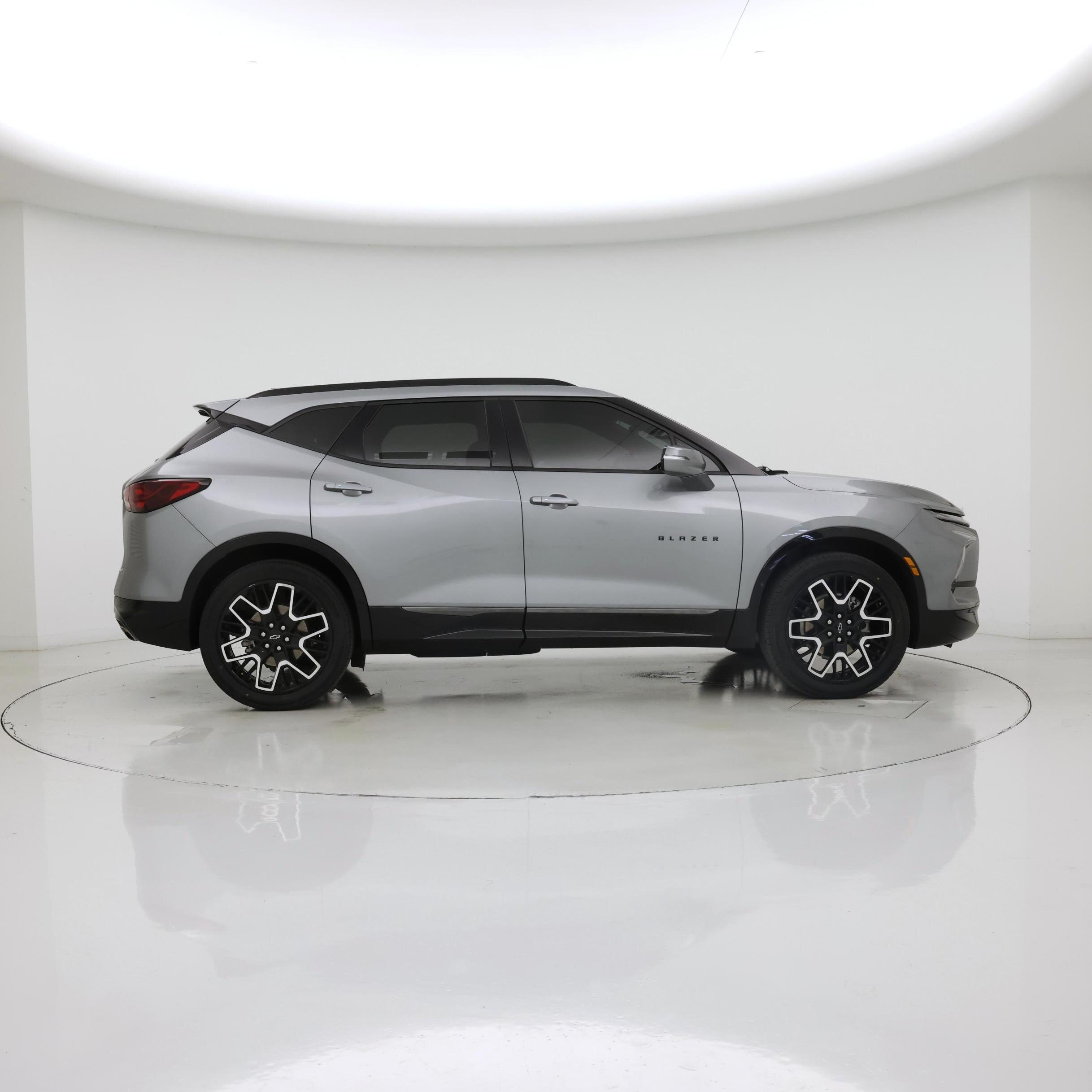 Thumbnail: 2023 Chevrolet Blazer - 7