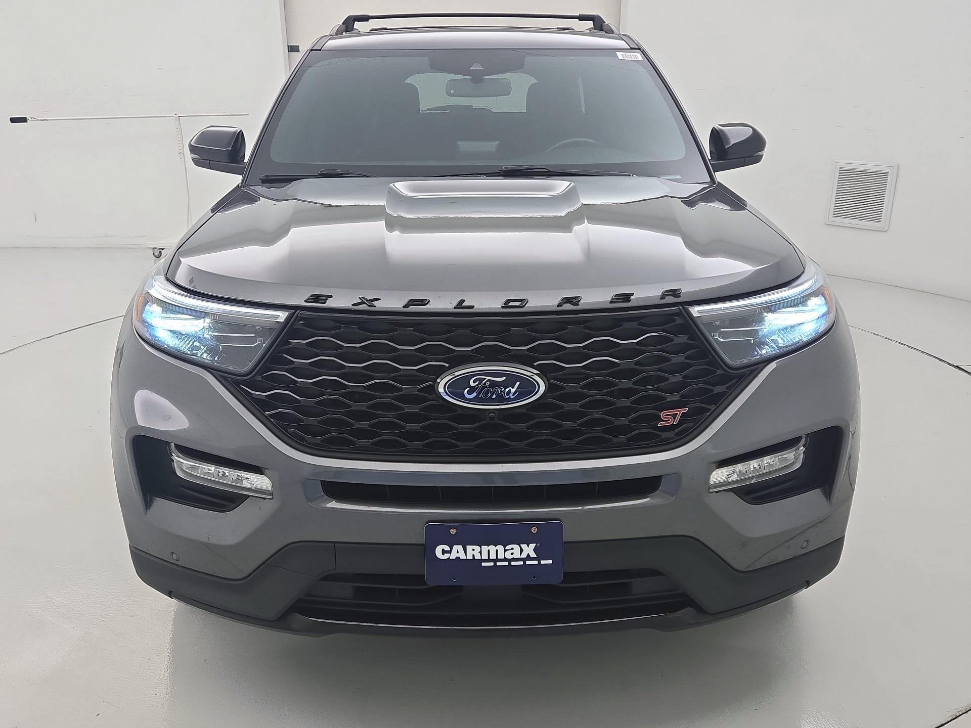 Thumbnail: 2022 Ford Explorer - 2
