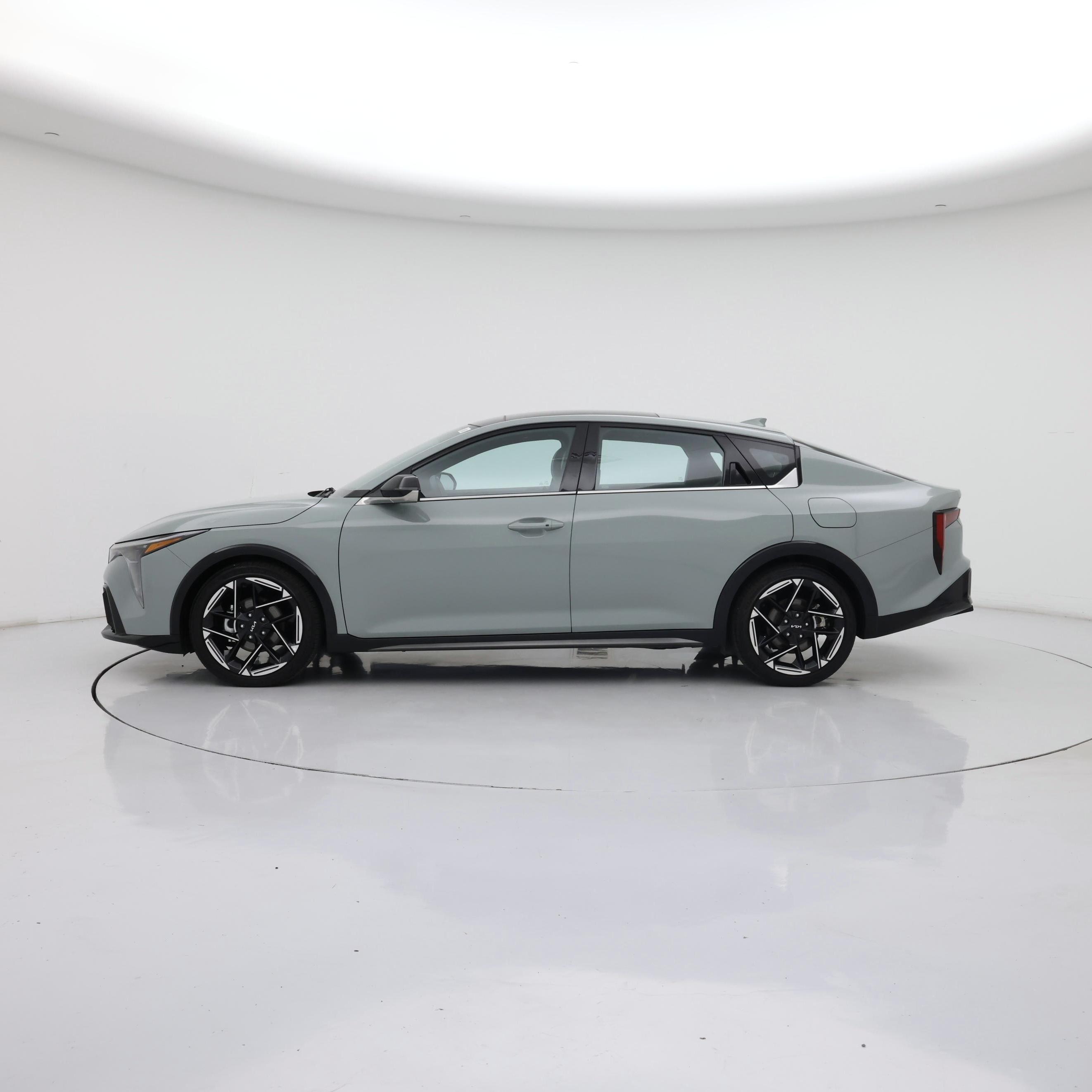 Thumbnail: 2025 Kia K4 - 3