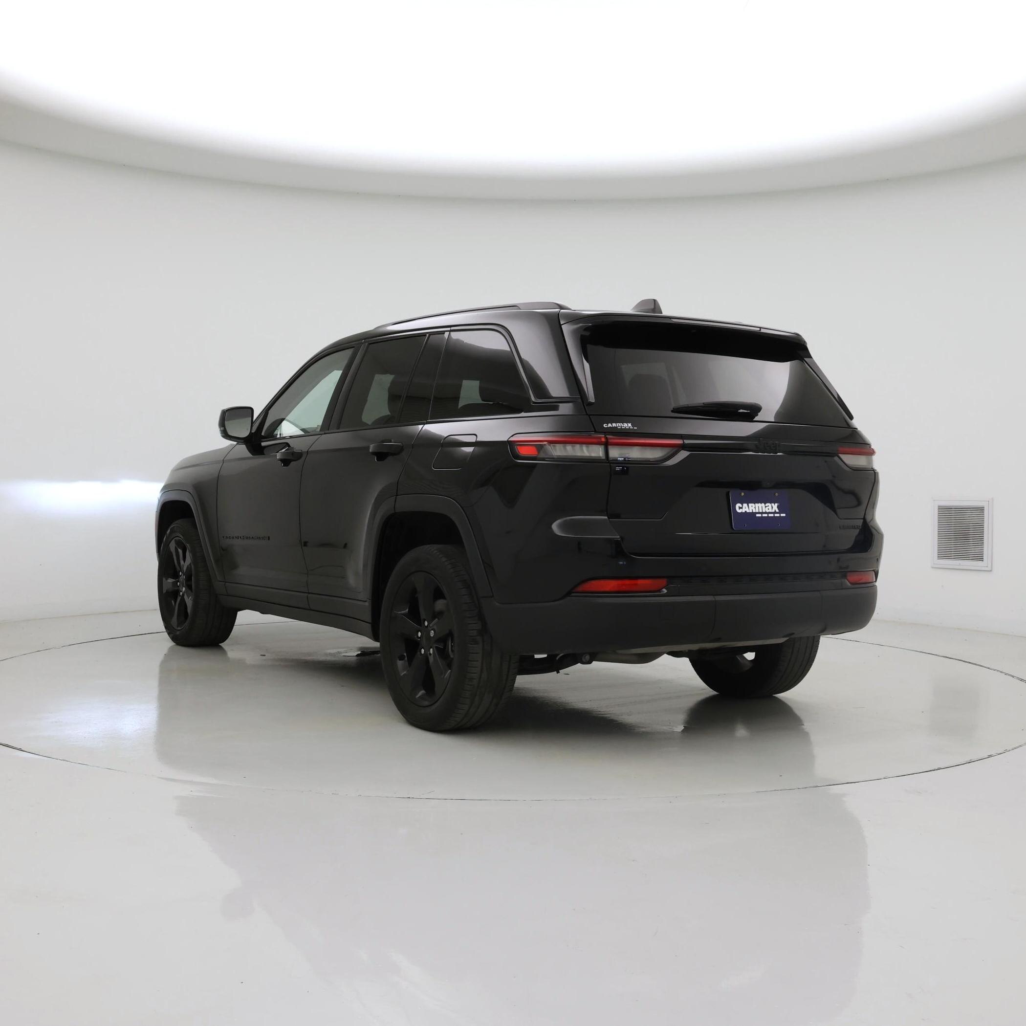 Thumbnail: 2023 Jeep Grand Cherokee - 2