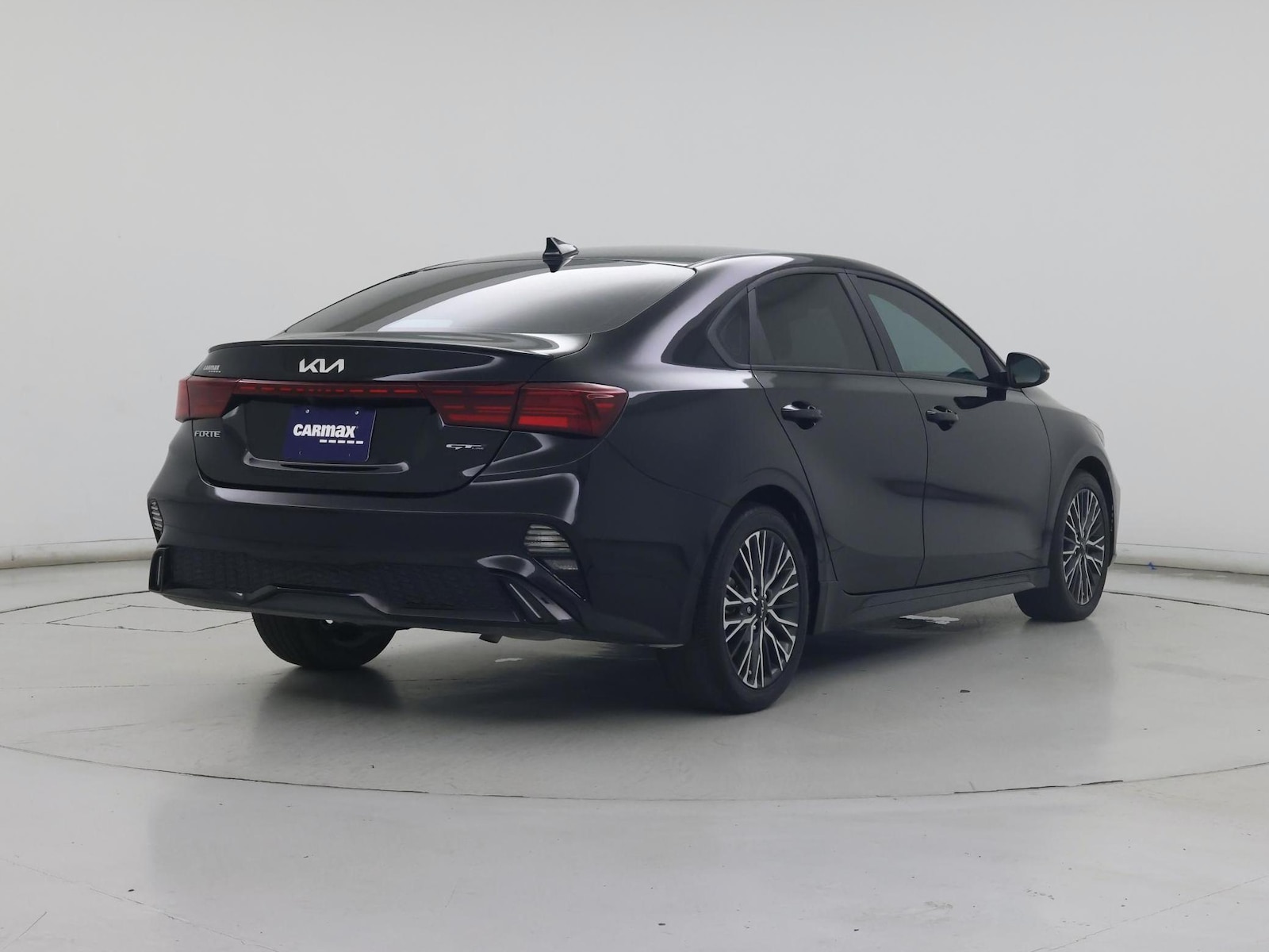 2024 Kia Forte GT-Line - Photo 9