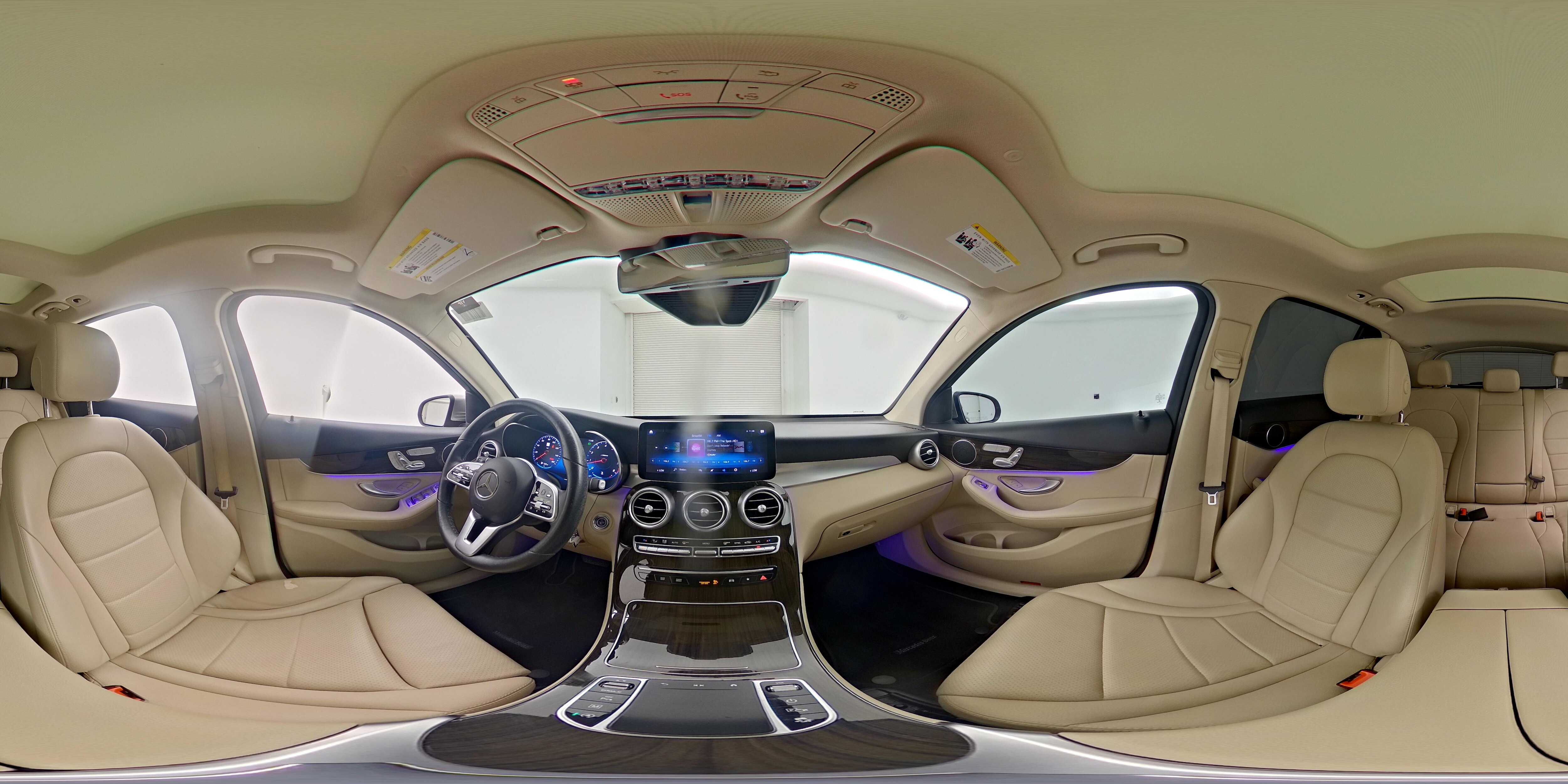 2022 Mercedes-Benz GLC GLC300 - Photo 23