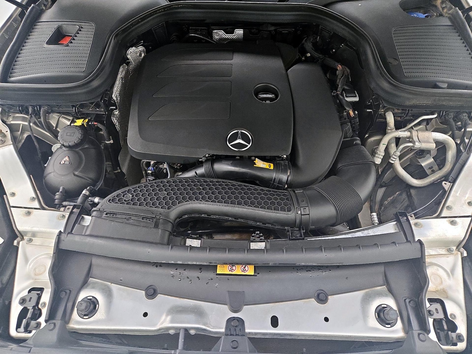 2022 Mercedes-Benz GLC GLC300 - Photo 21