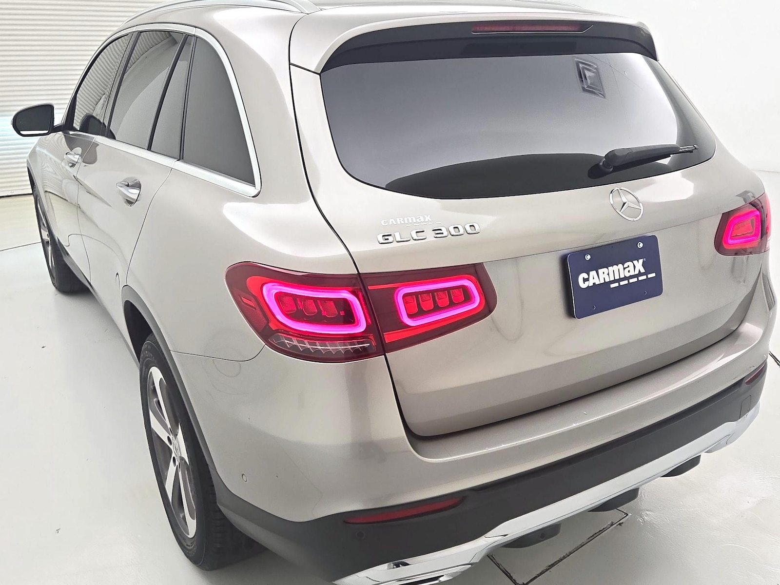 2022 Mercedes-Benz GLC GLC300 - Photo 7