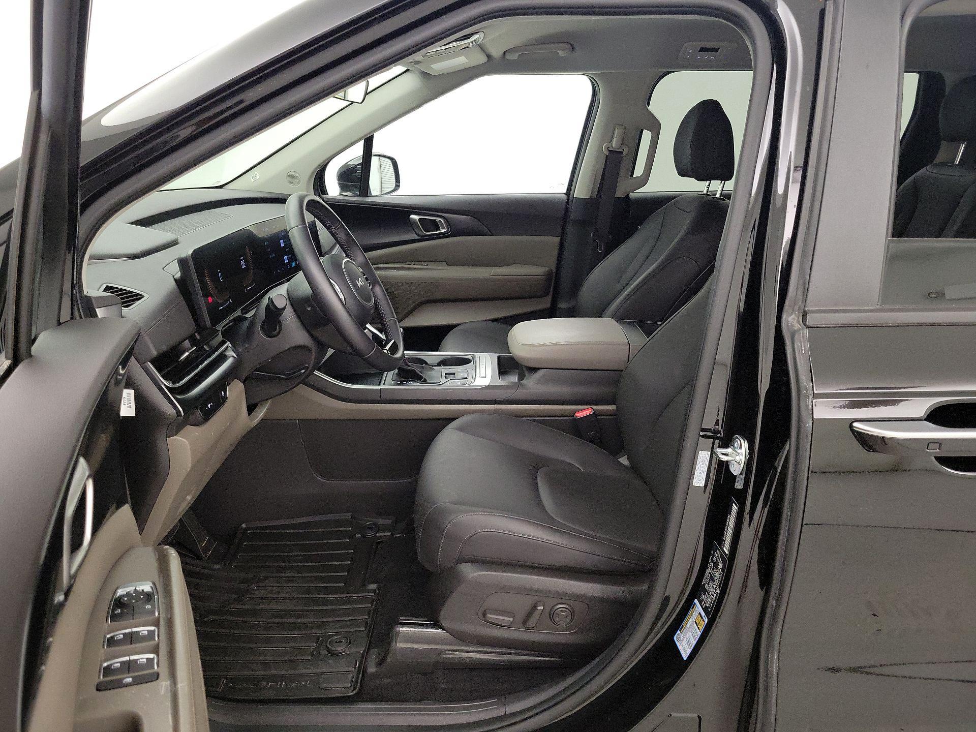 Thumbnail: 2026 Kia Carnival - 11