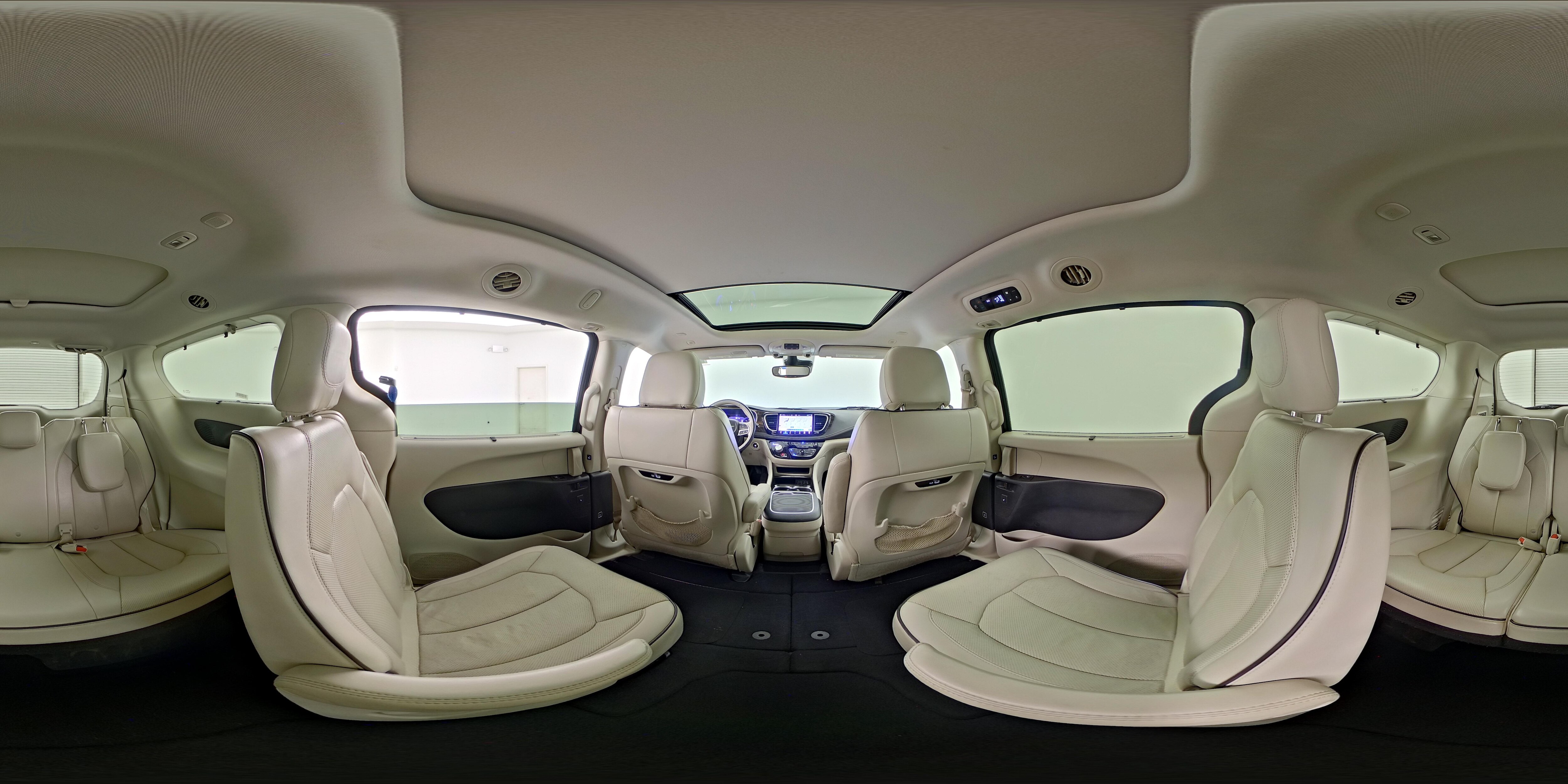 2021 Chrysler Pacifica Limited - Photo 28