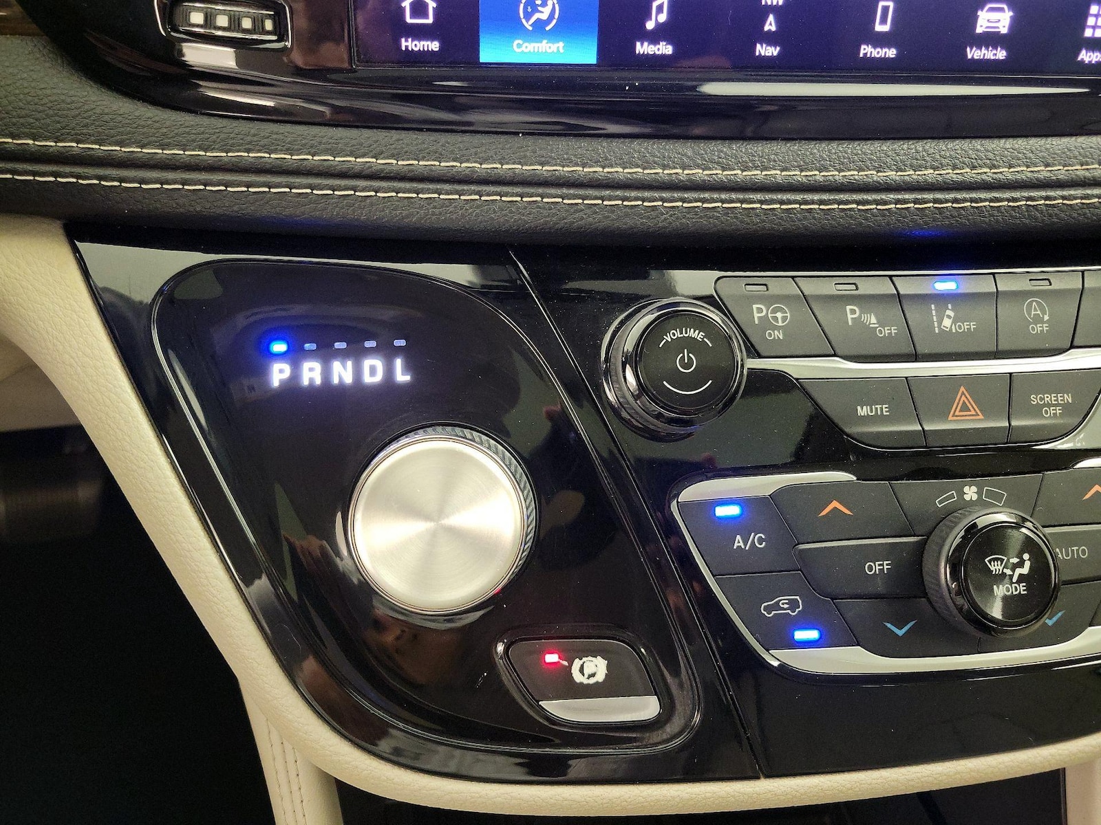 2021 Chrysler Pacifica Limited - Photo 19