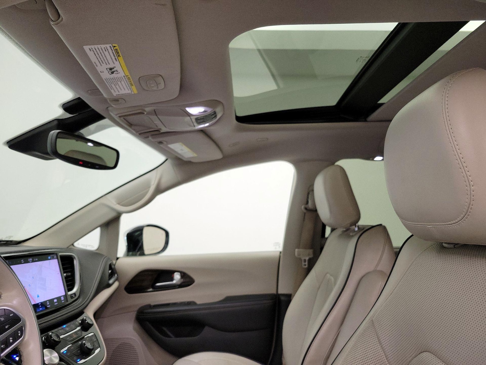 2021 Chrysler Pacifica Limited - Photo 21