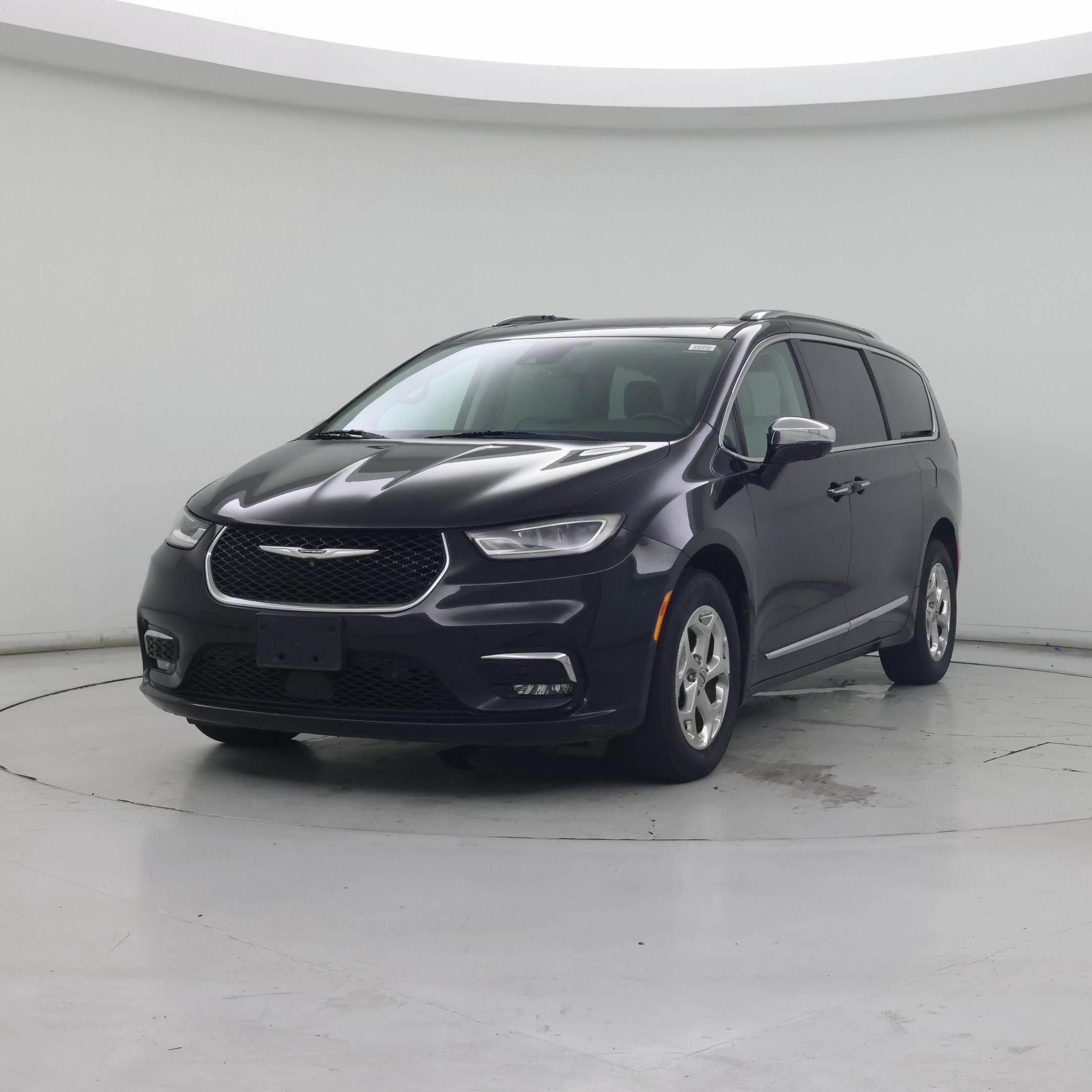 Thumbnail: 2021 Chrysler Pacifica - 4