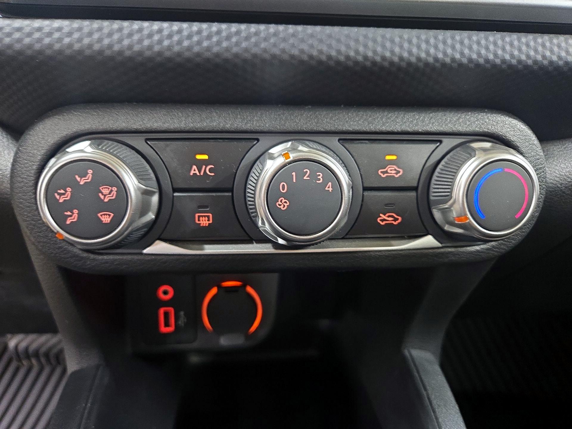 Thumbnail: 2024 Nissan Kicks - 16