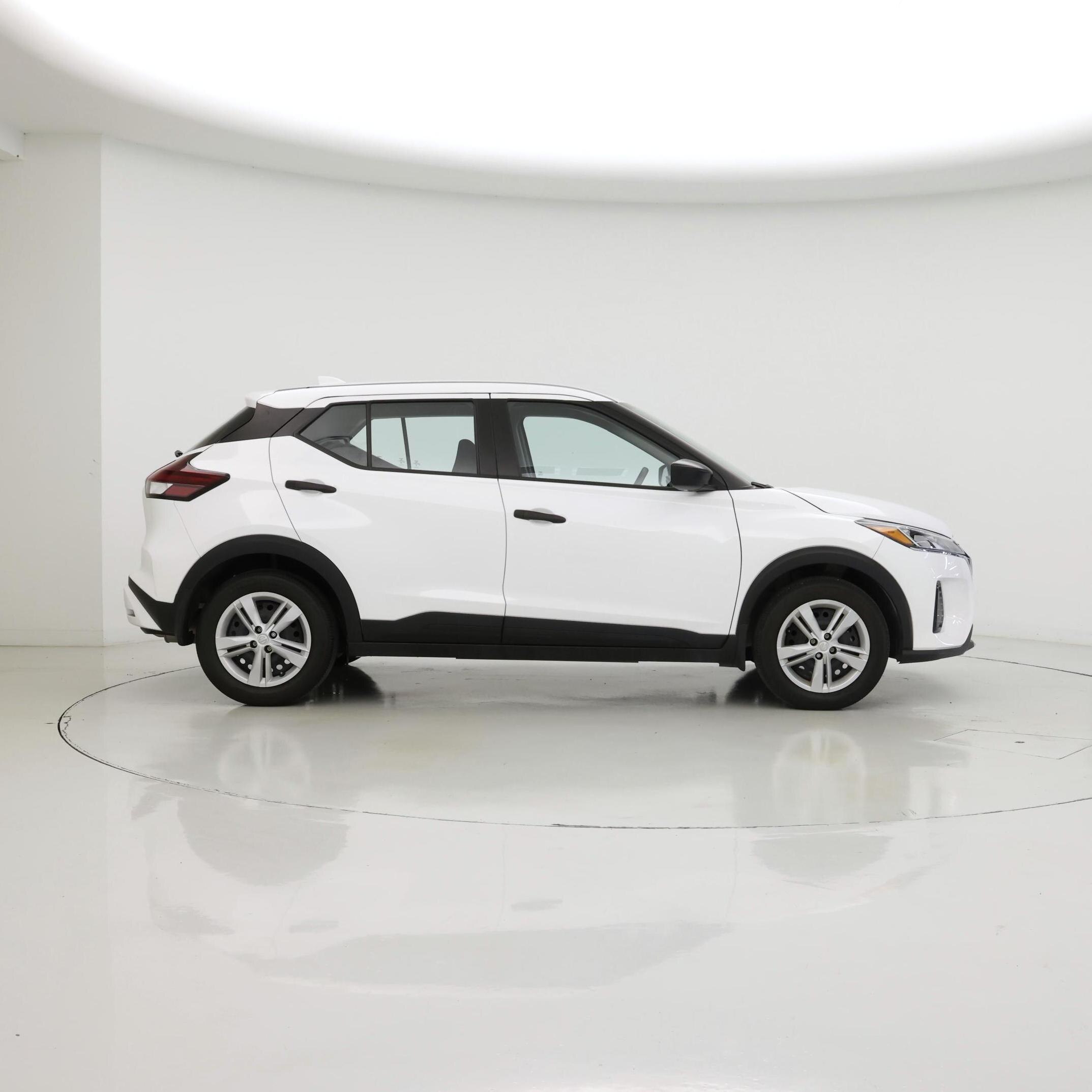 Thumbnail: 2024 Nissan Kicks - 7