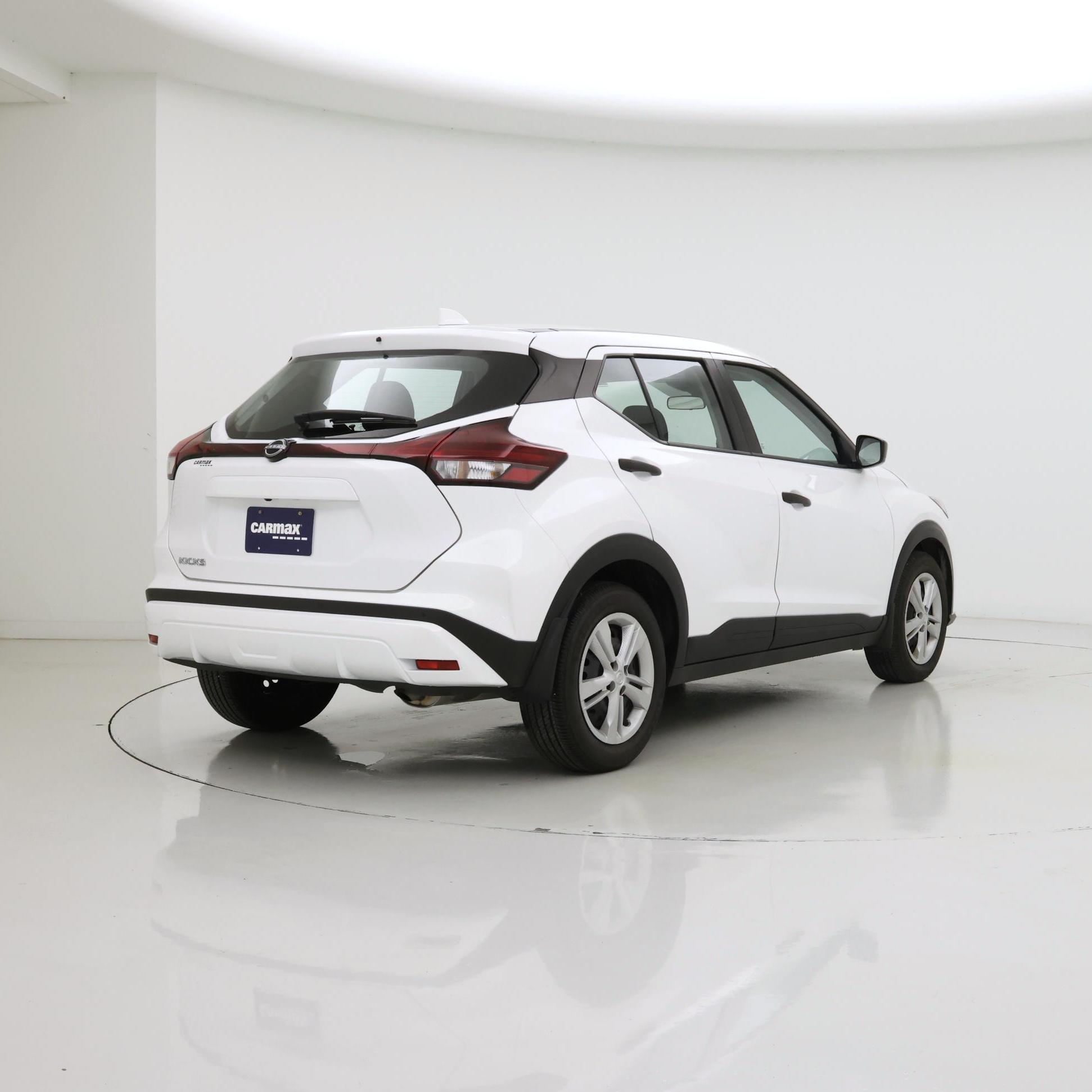 Thumbnail: 2024 Nissan Kicks - 8