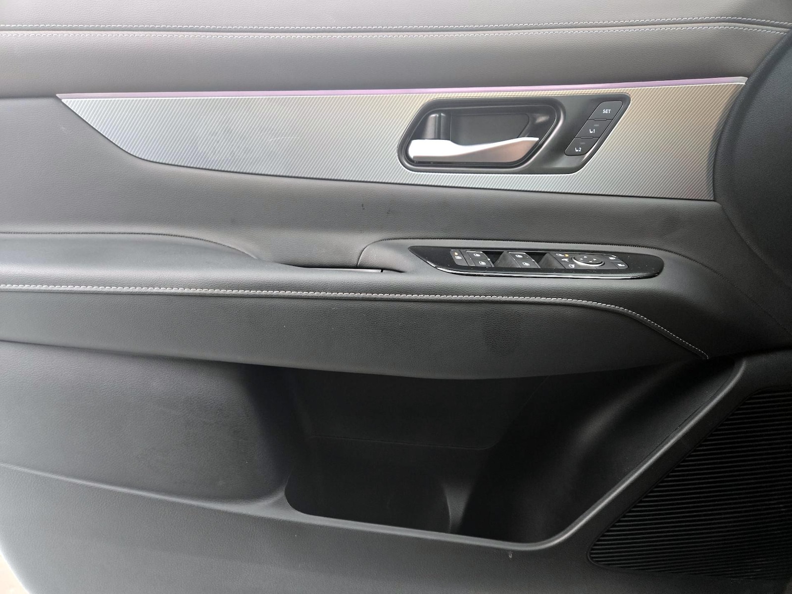 2025 Nissan Murano Platinum - Photo 13