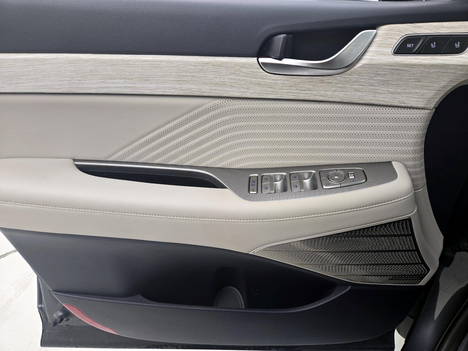 Thumbnail: 2023 Hyundai Palisade - 12